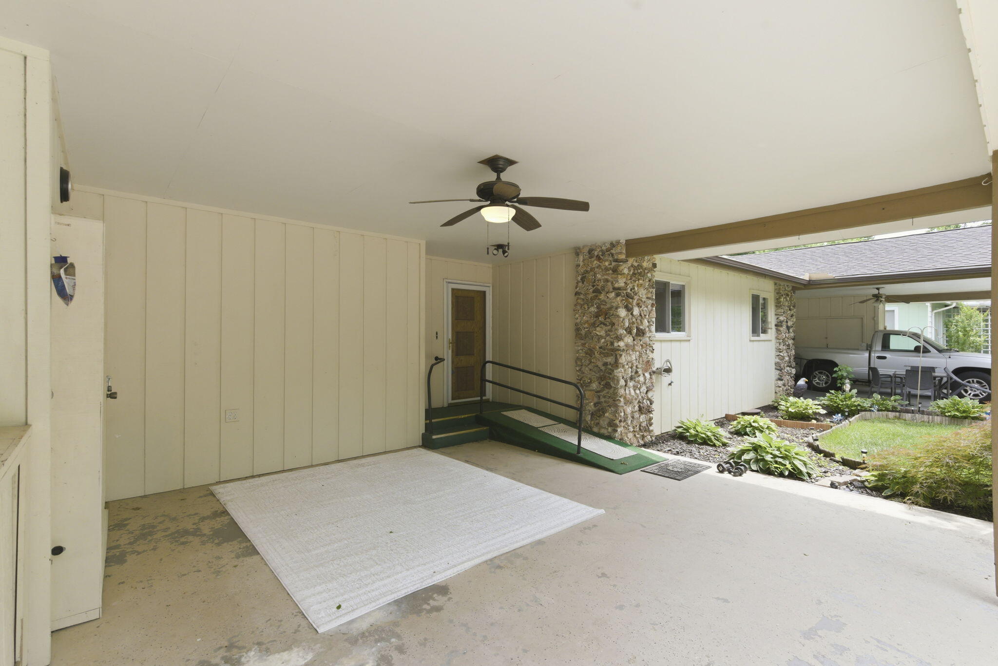 26 Oak Court Property Photo 38