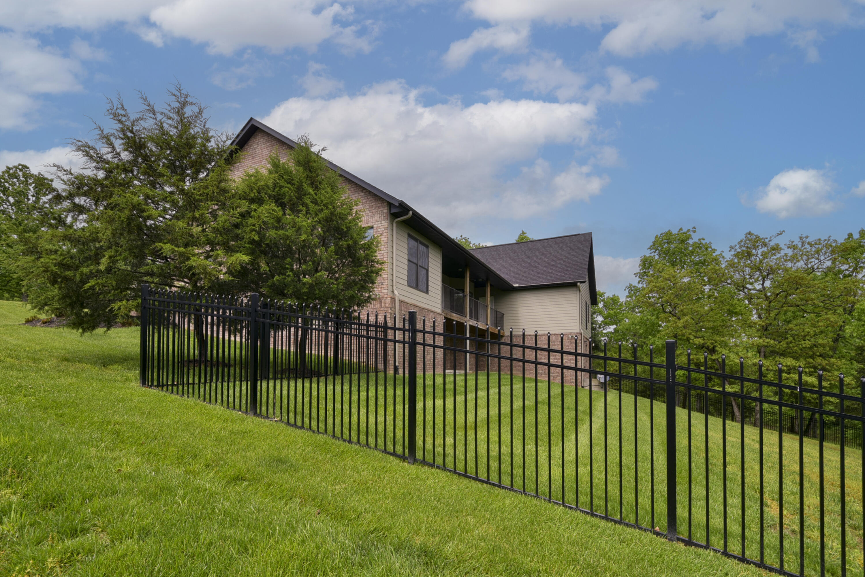112 Cedar Bluff Property Photo 44