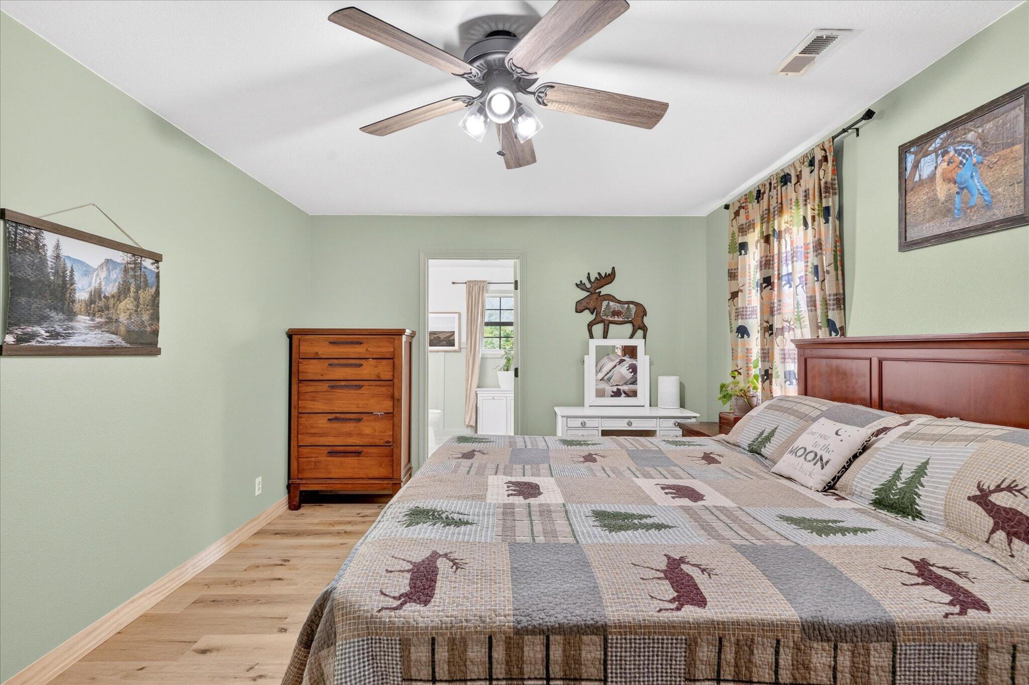 1427 Hazelwood Drive Property Photo 13