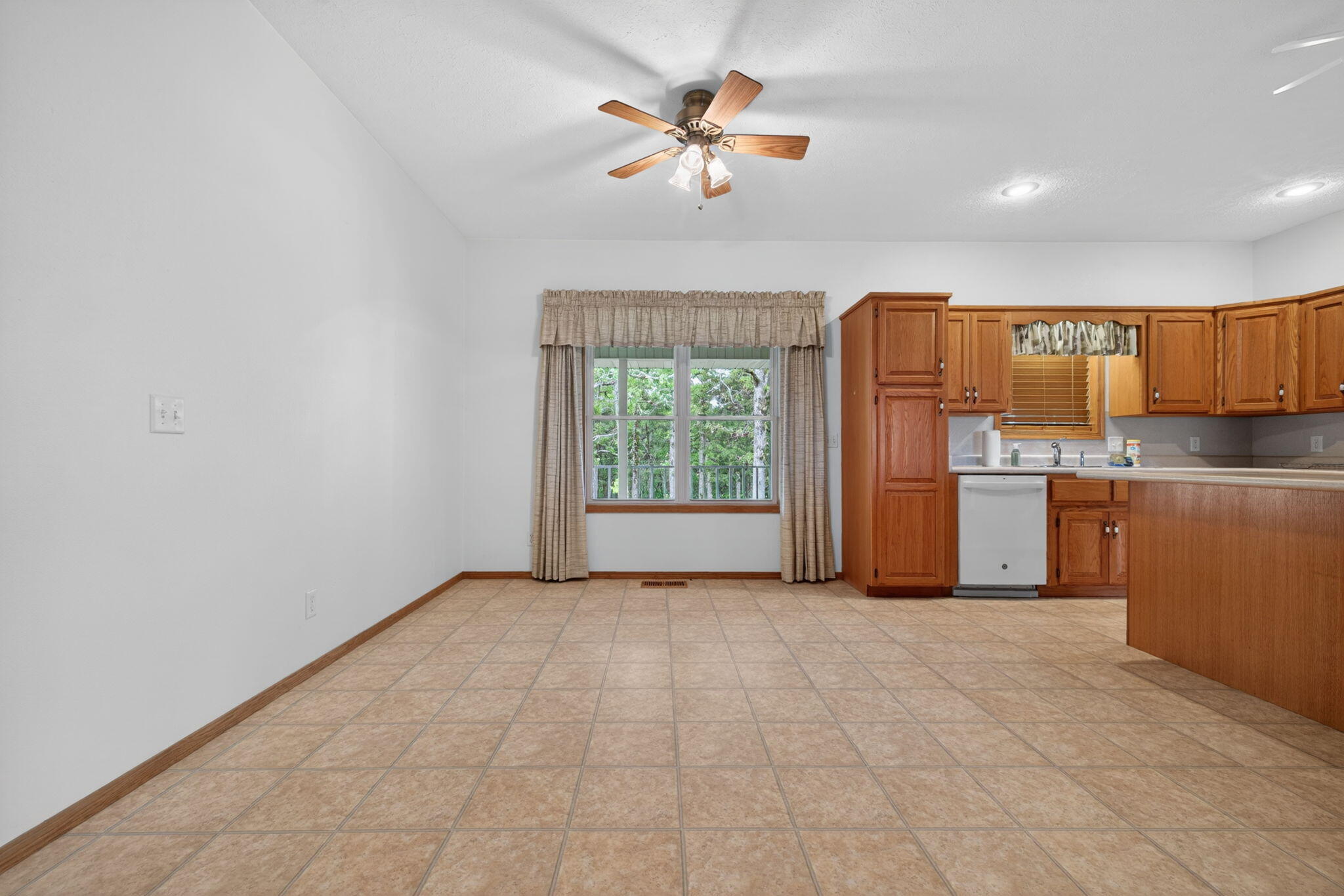 1181 County Road 504 Property Photo 5