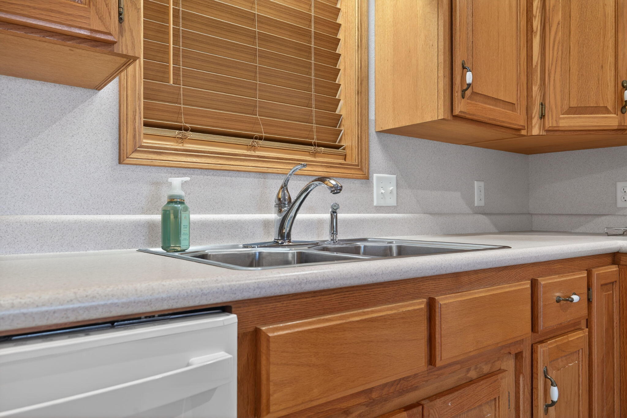 1181 County Road 504 Property Photo 9