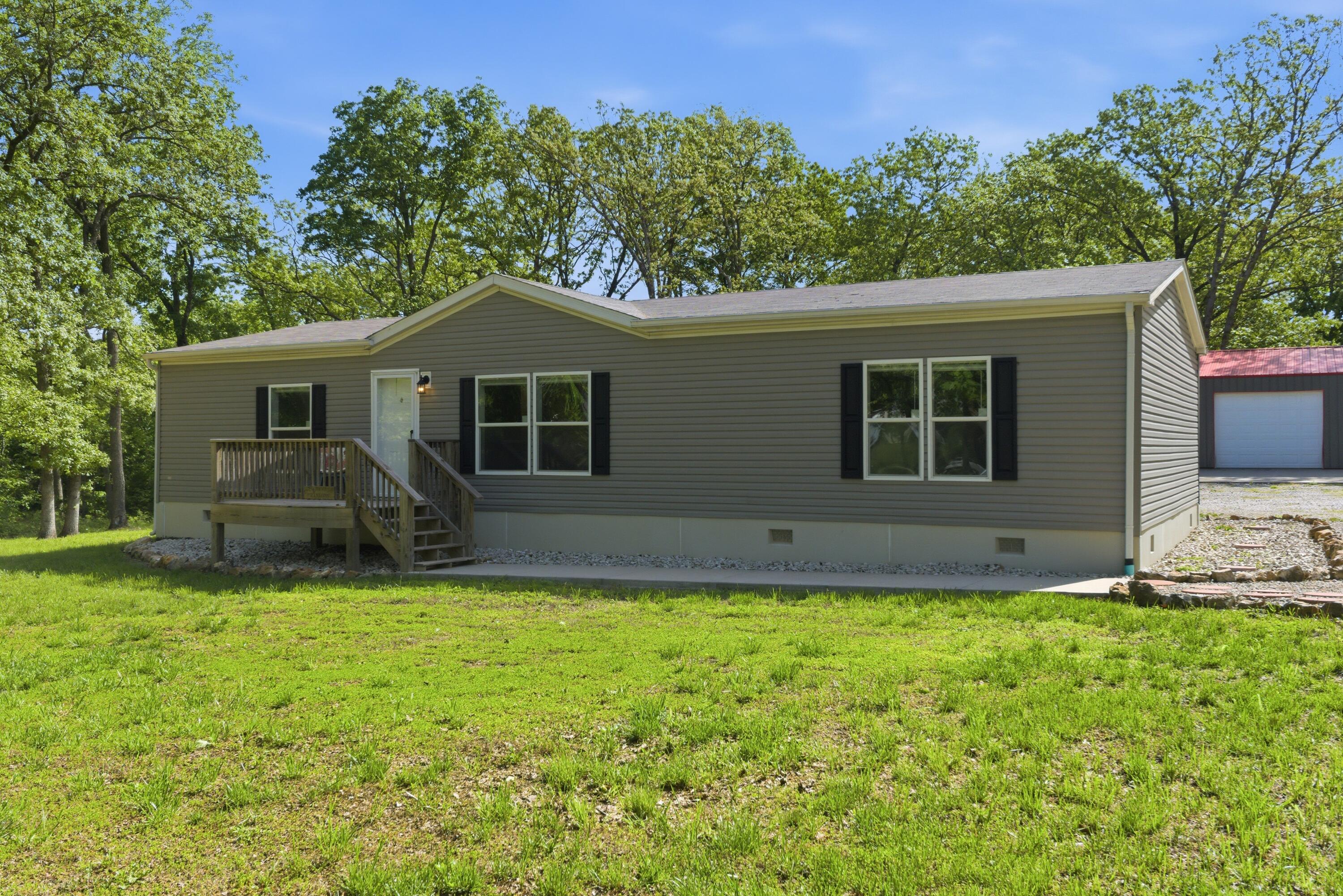 22227 Doe Run Trail Property Photo 3