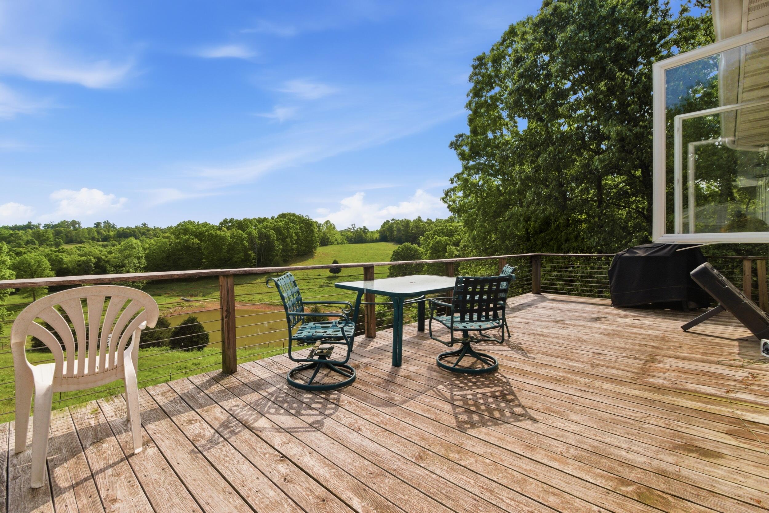 358 County Road 343 Property Photo 12