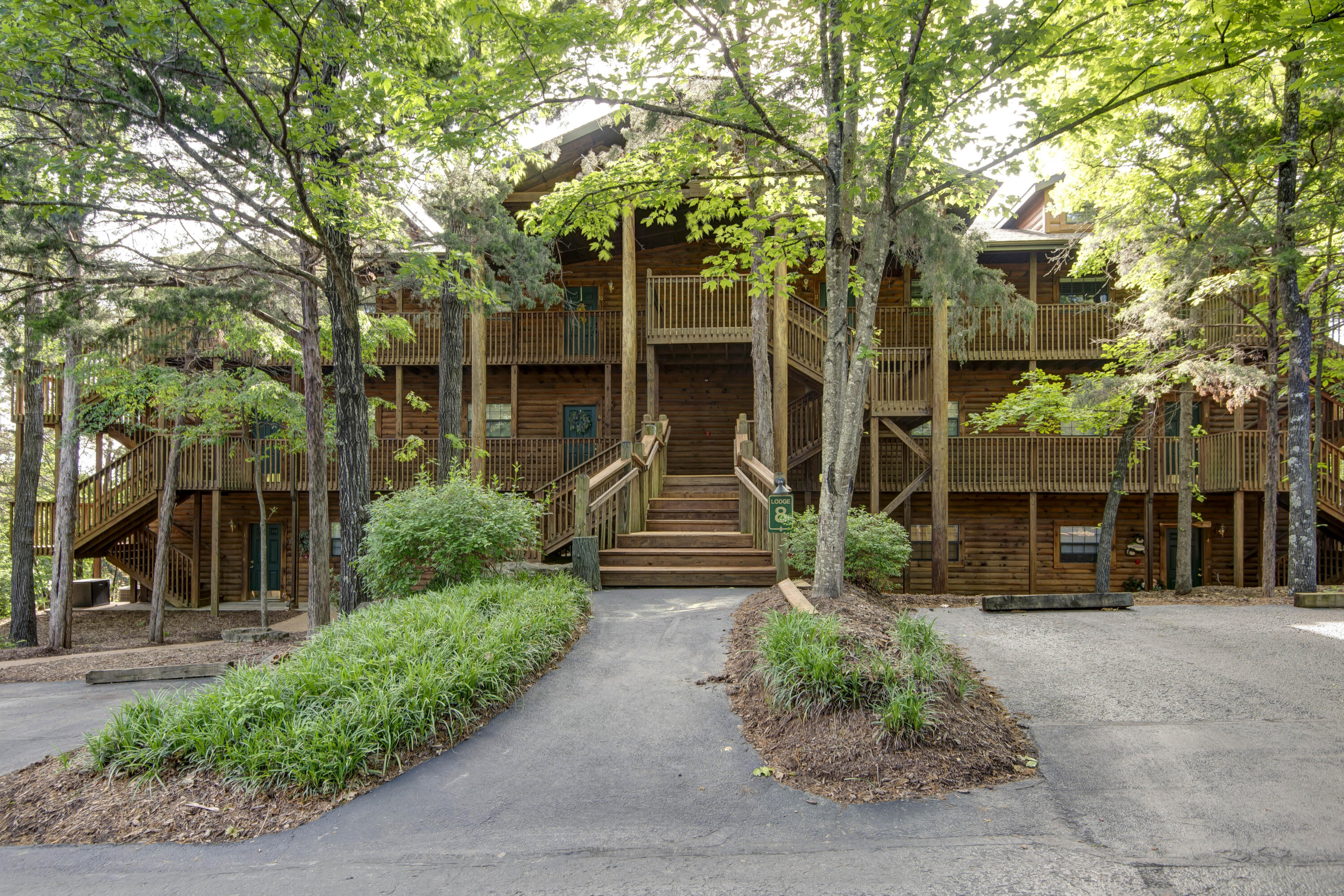 45 Leaning Tree Circle 2 Property Photo 21