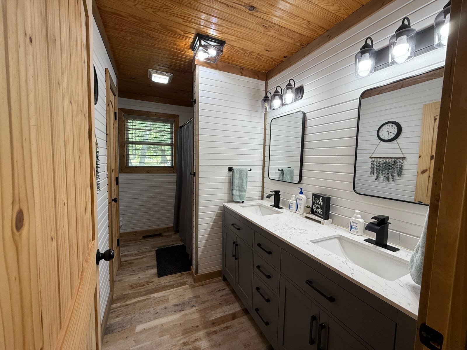 10346 Highway 289 Property Photo 16