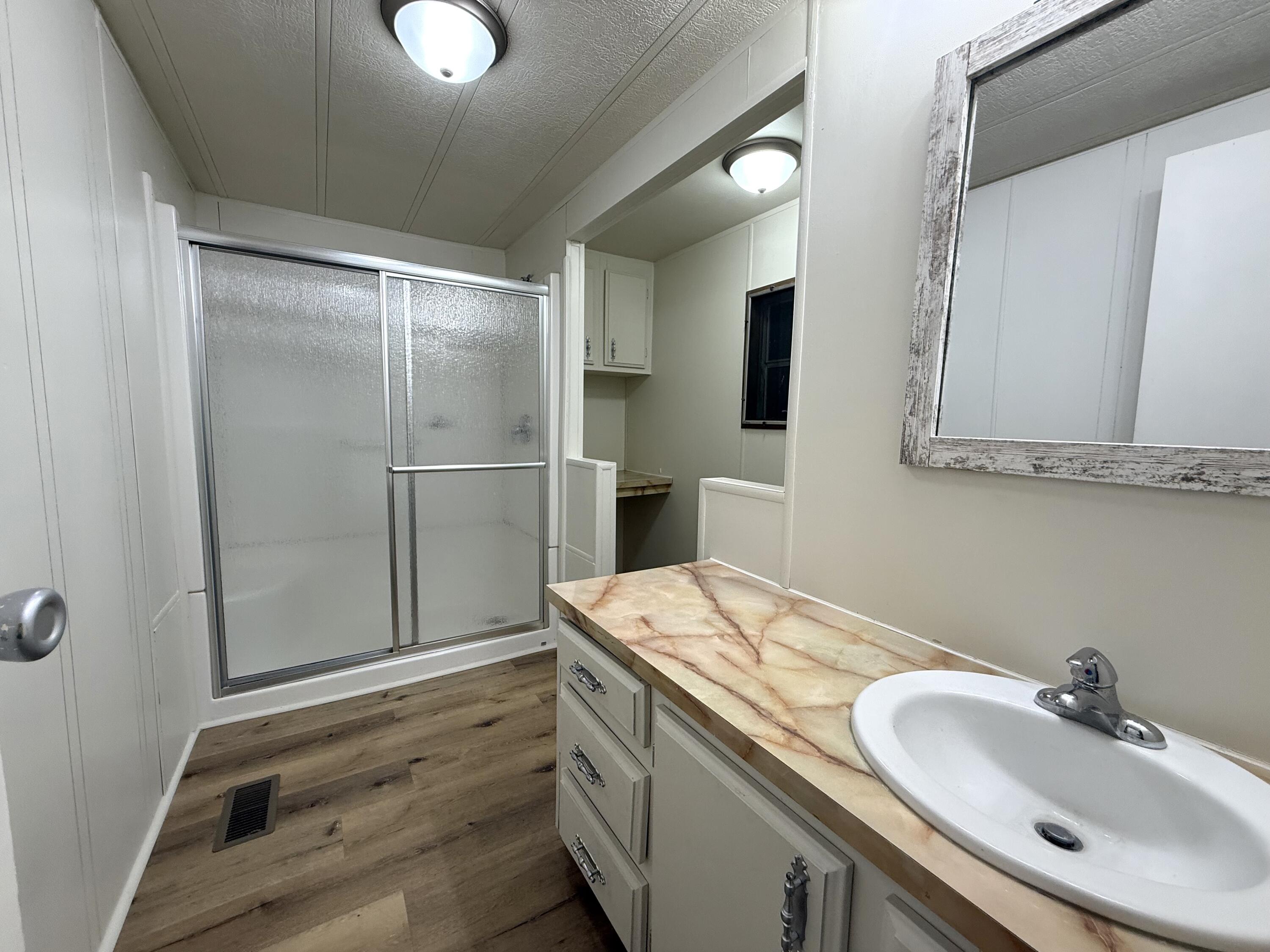 8639 Highway E Property Photo 18