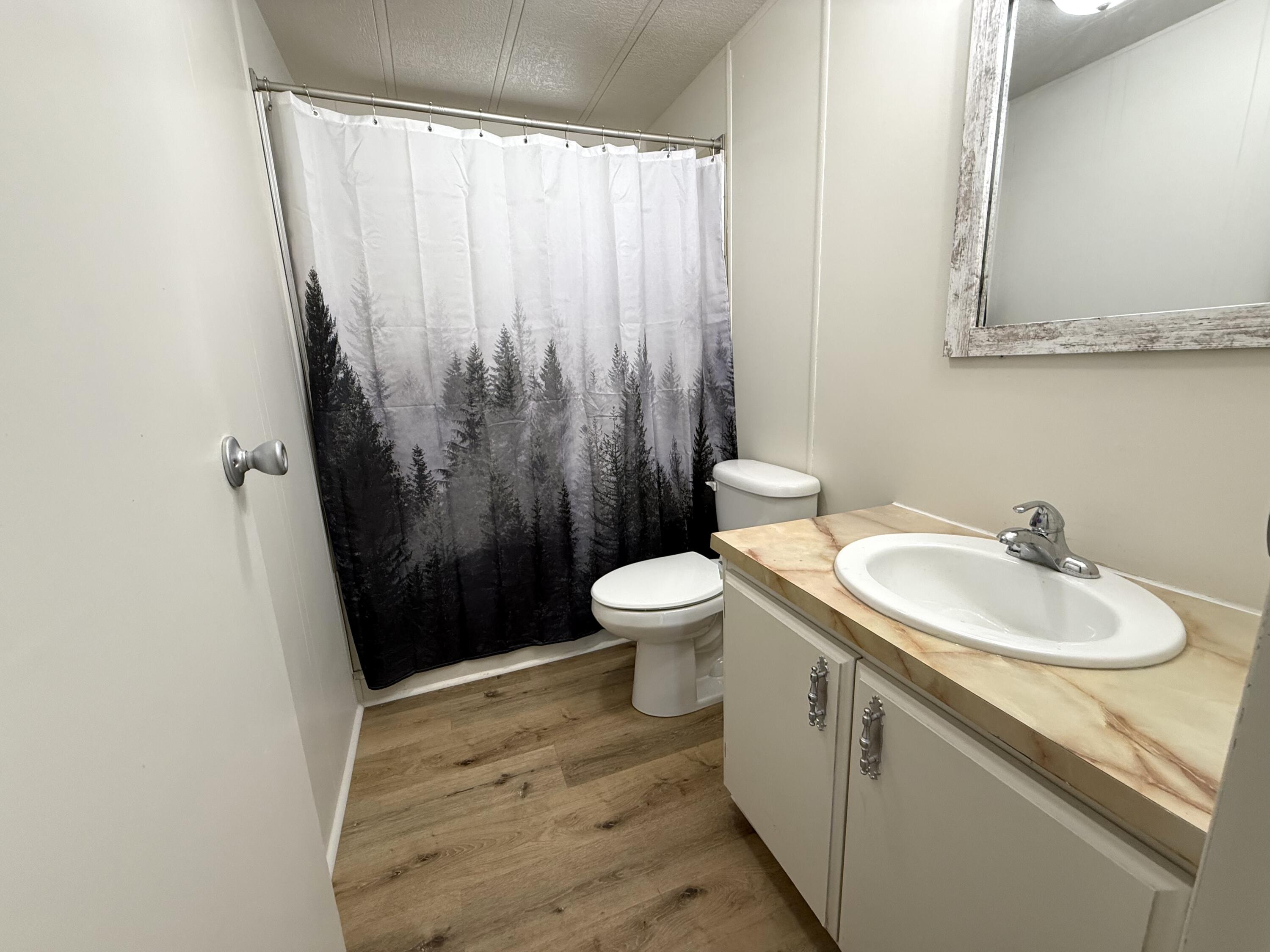 8639 Highway E Property Photo 23
