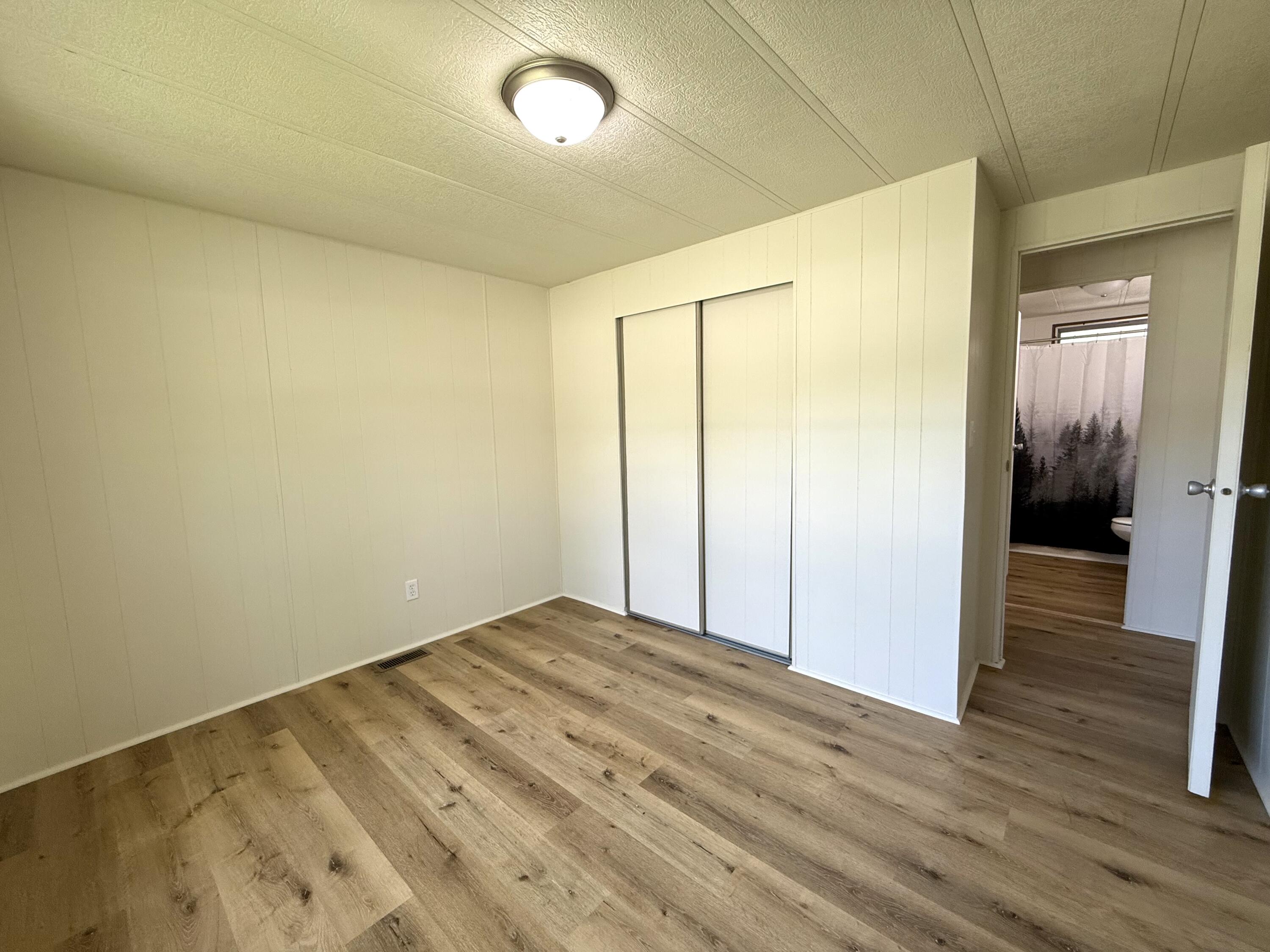 8639 Highway E Property Photo 25