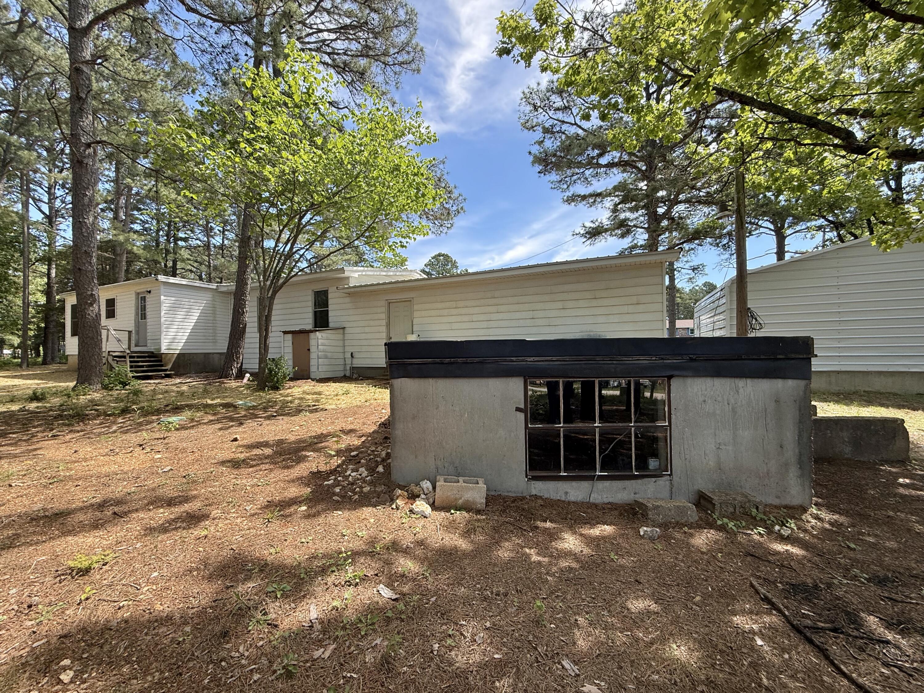 8639 Highway E Property Photo 31