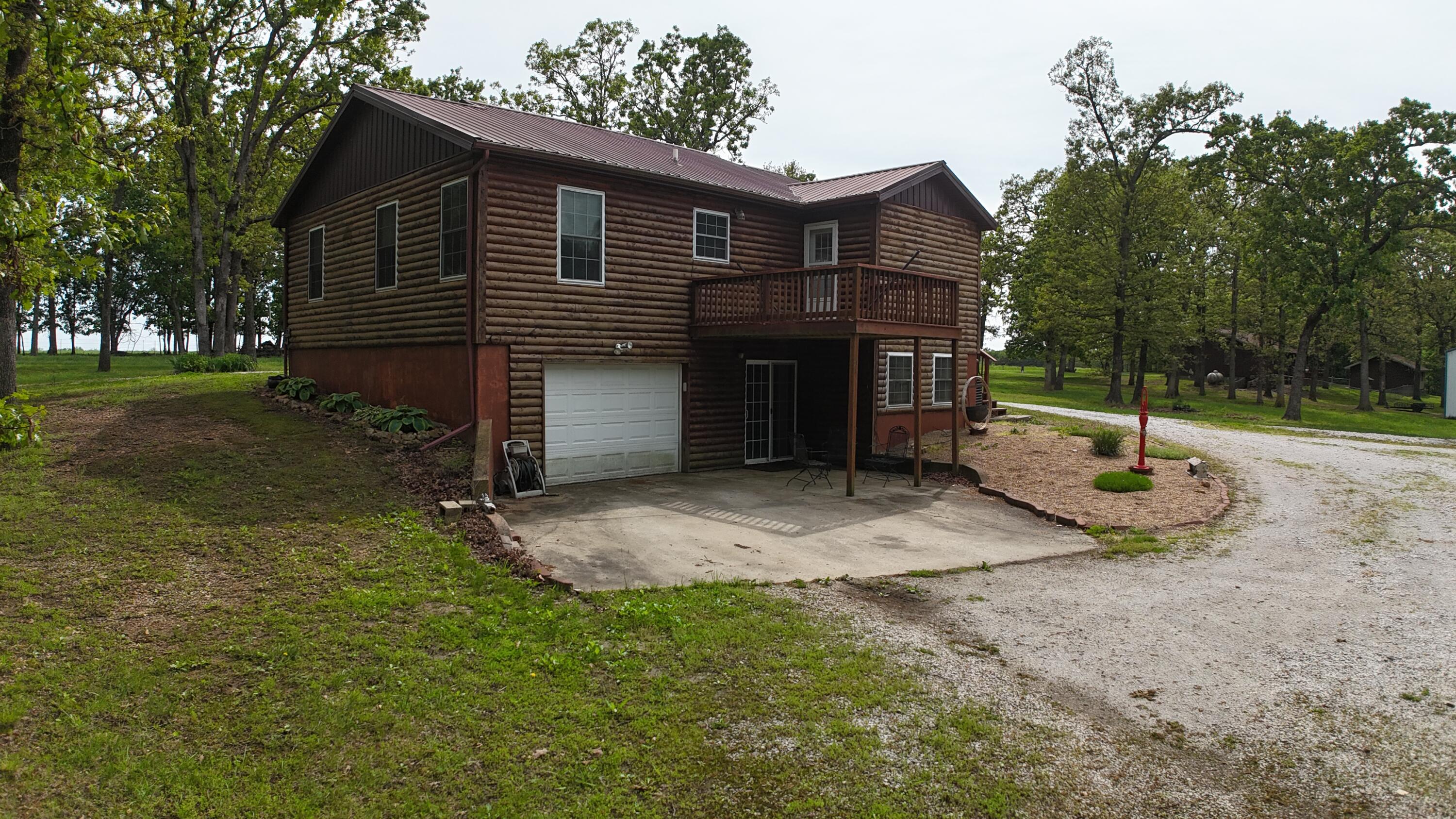17206 Highway B Property Photo 12