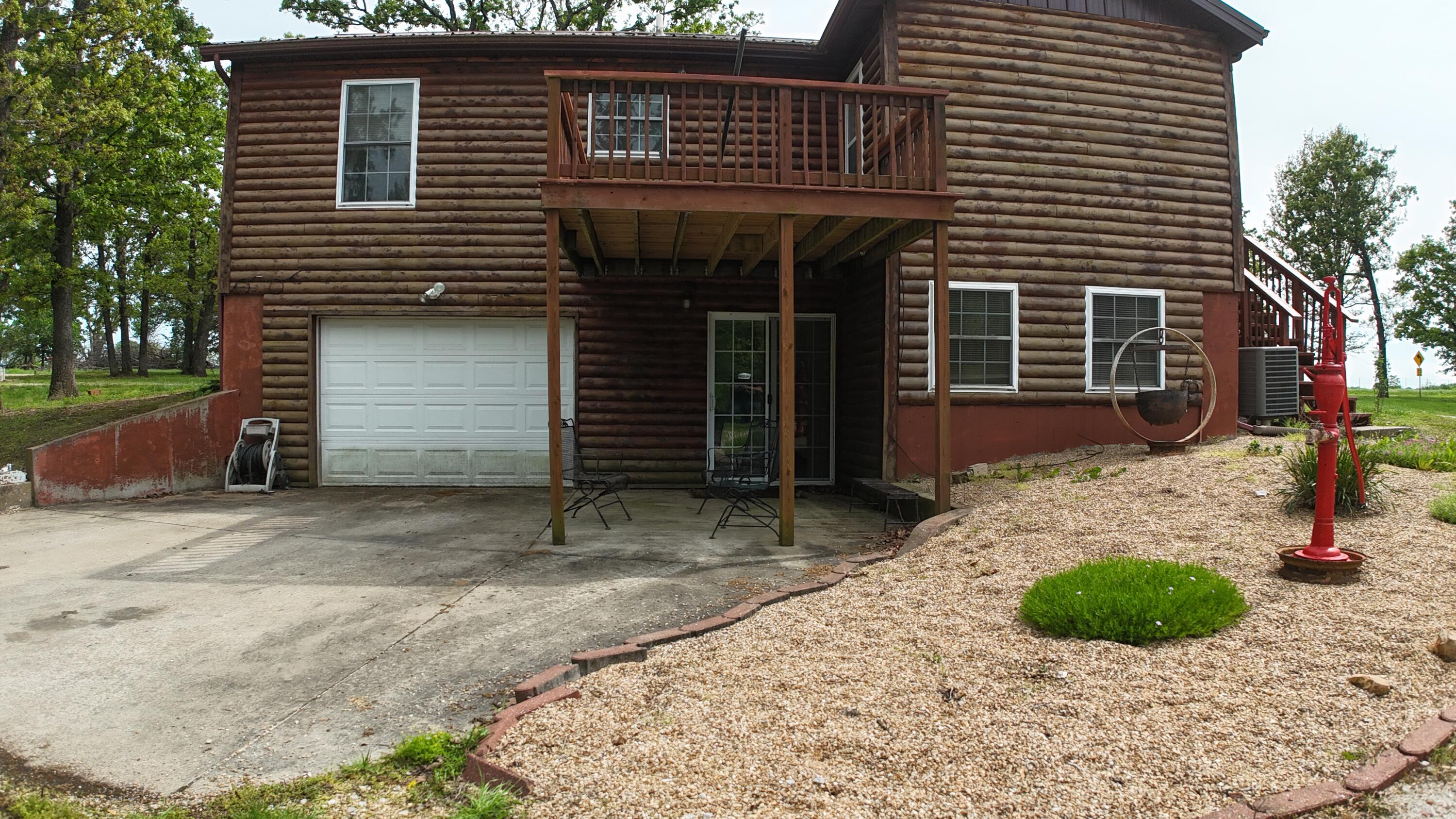 17206 Highway B Property Photo 13