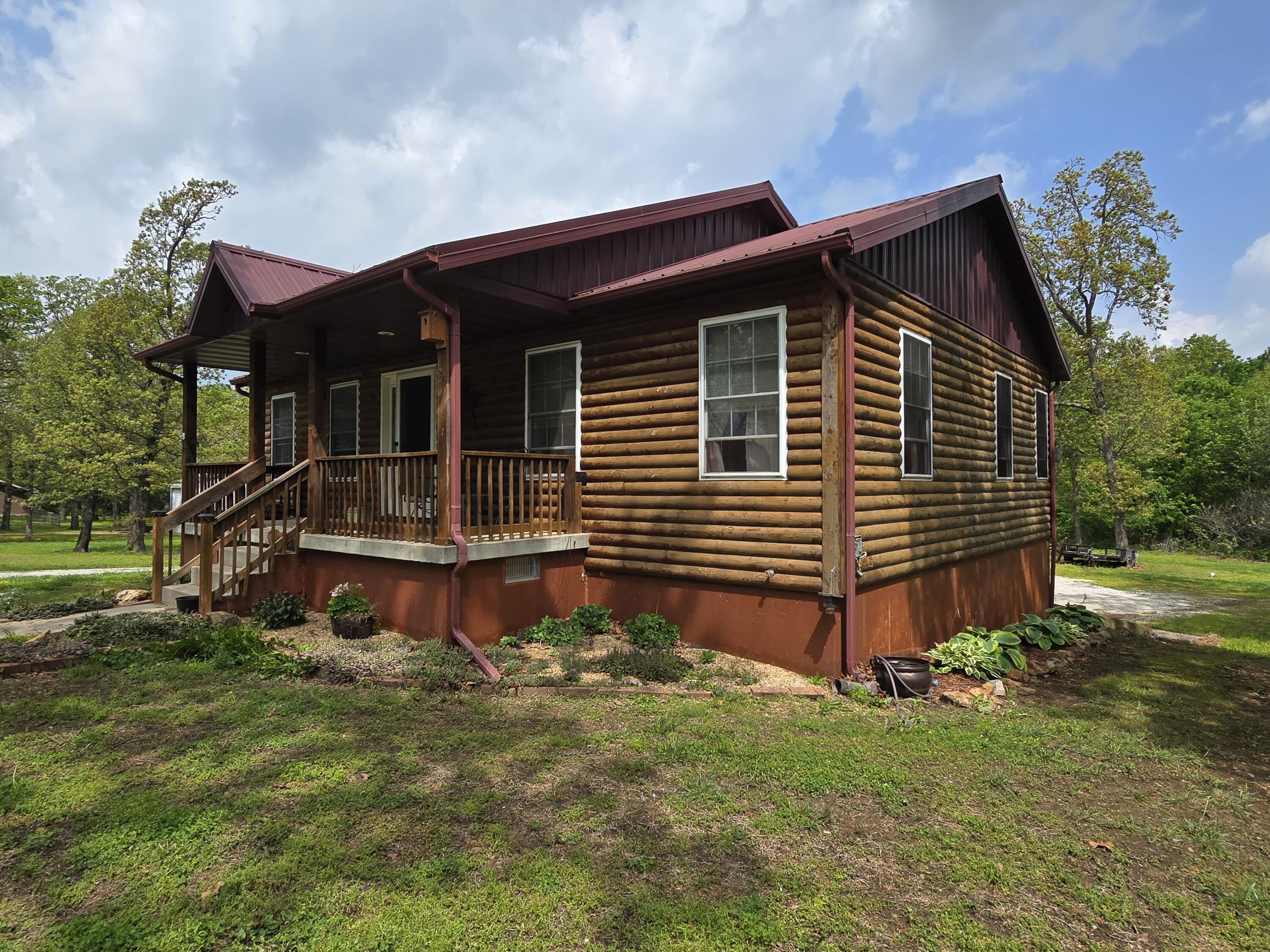 17206 Highway B Property Photo 17