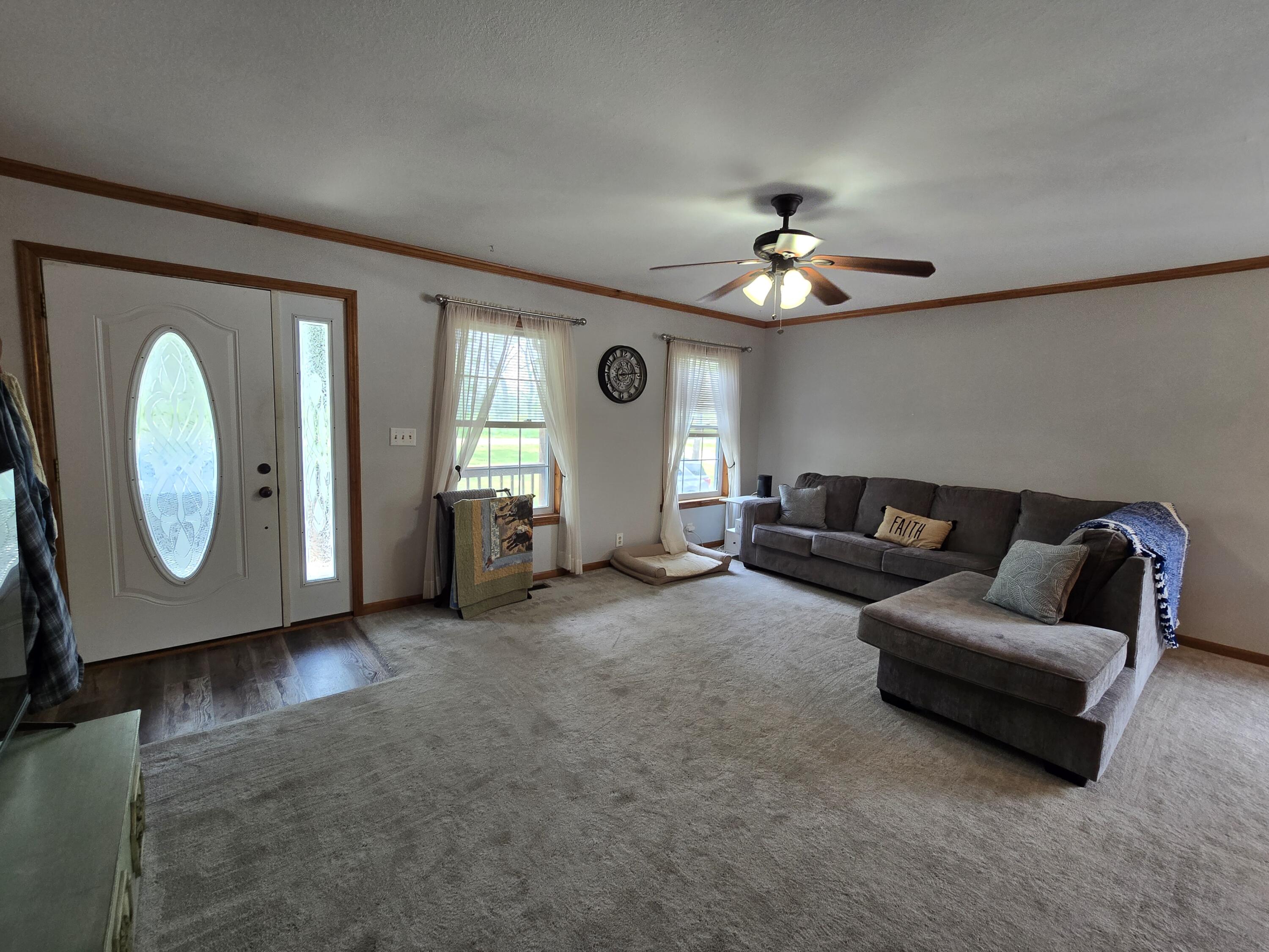 17206 Highway B Property Photo 23