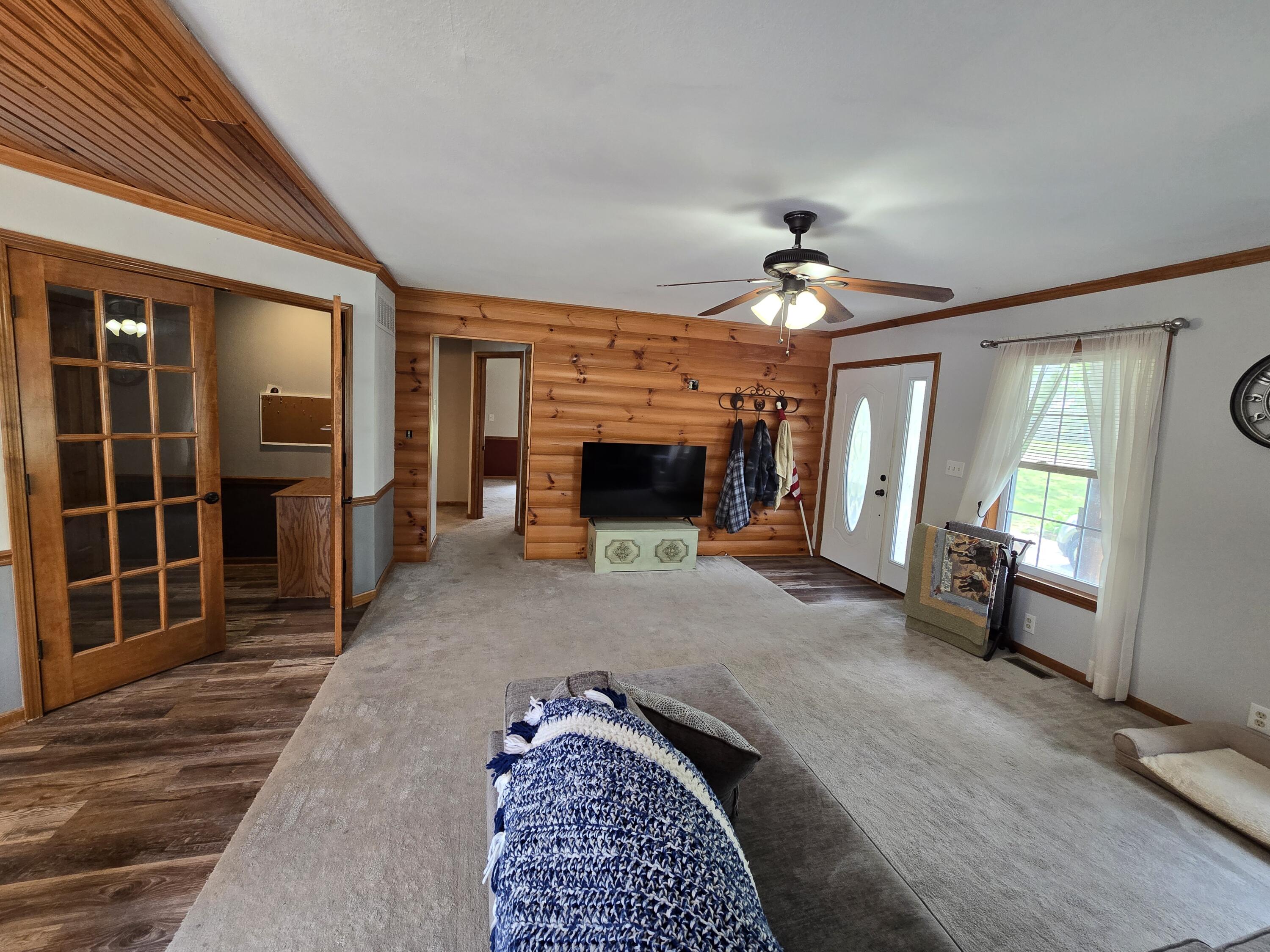 17206 Highway B Property Photo 25