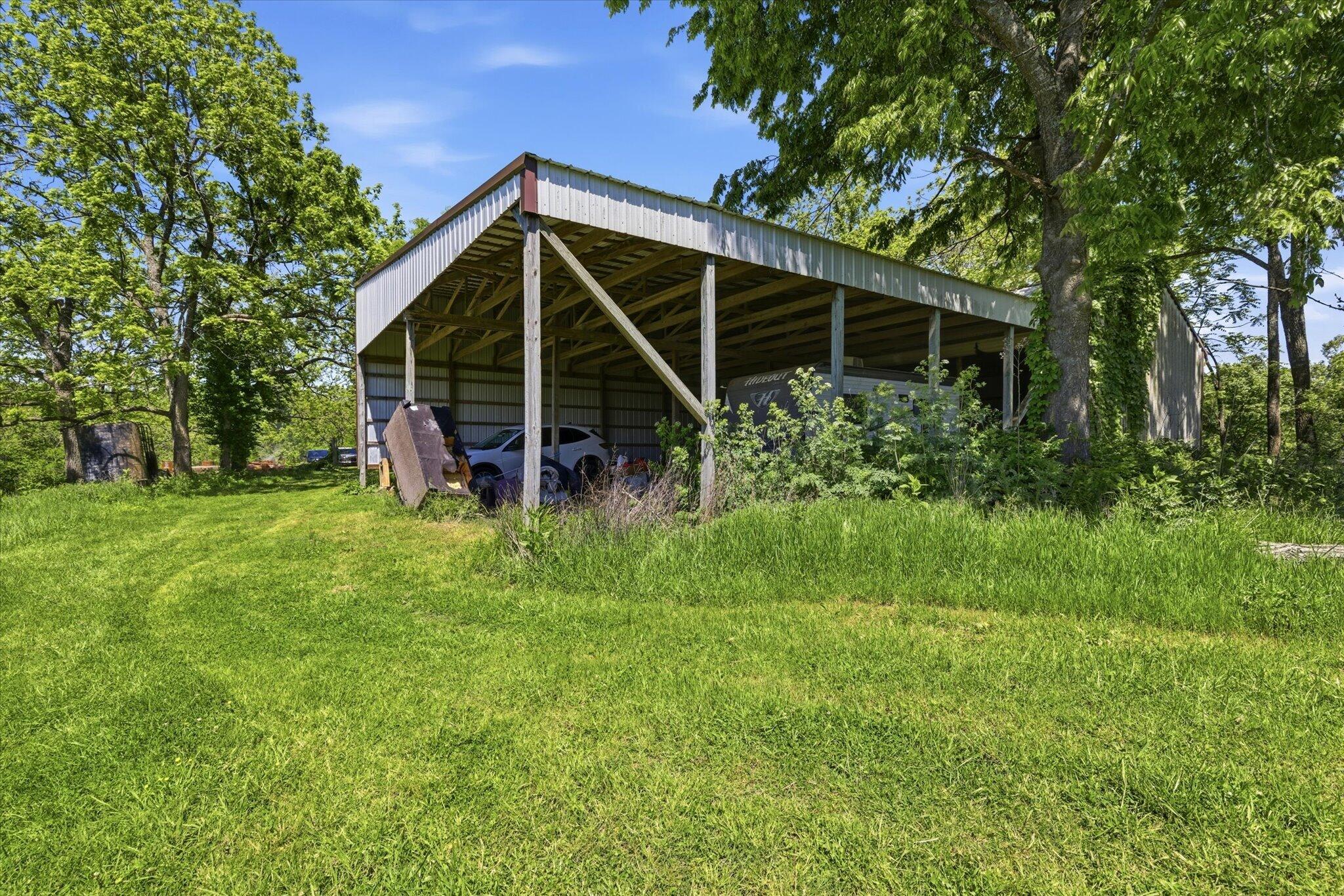 550 Panther Prowl Lane Property Photo 8
