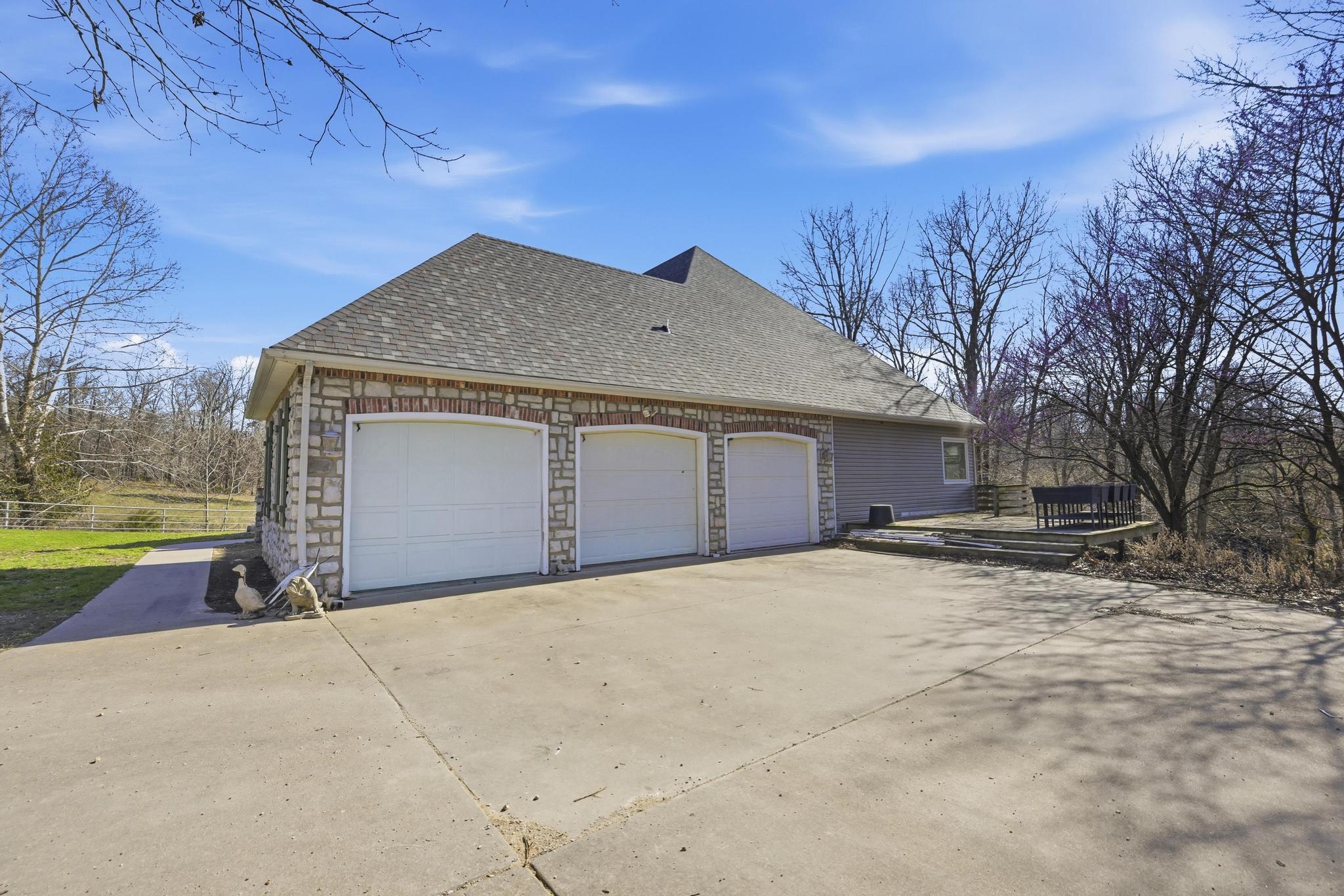 485 Jaguar Road Property Photo 49