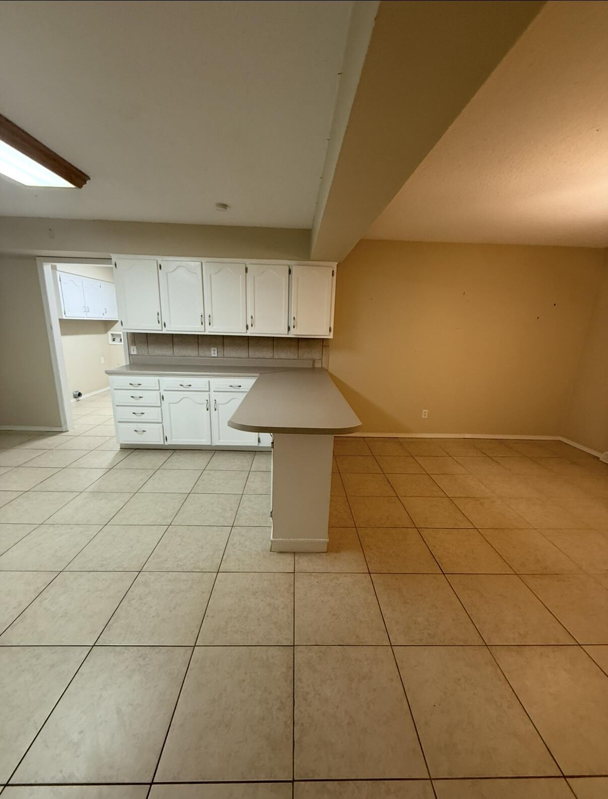 203 North Ellen Street Property Photo 7