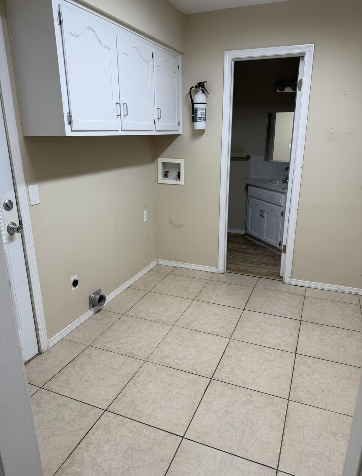 203 North Ellen Street Property Photo 8