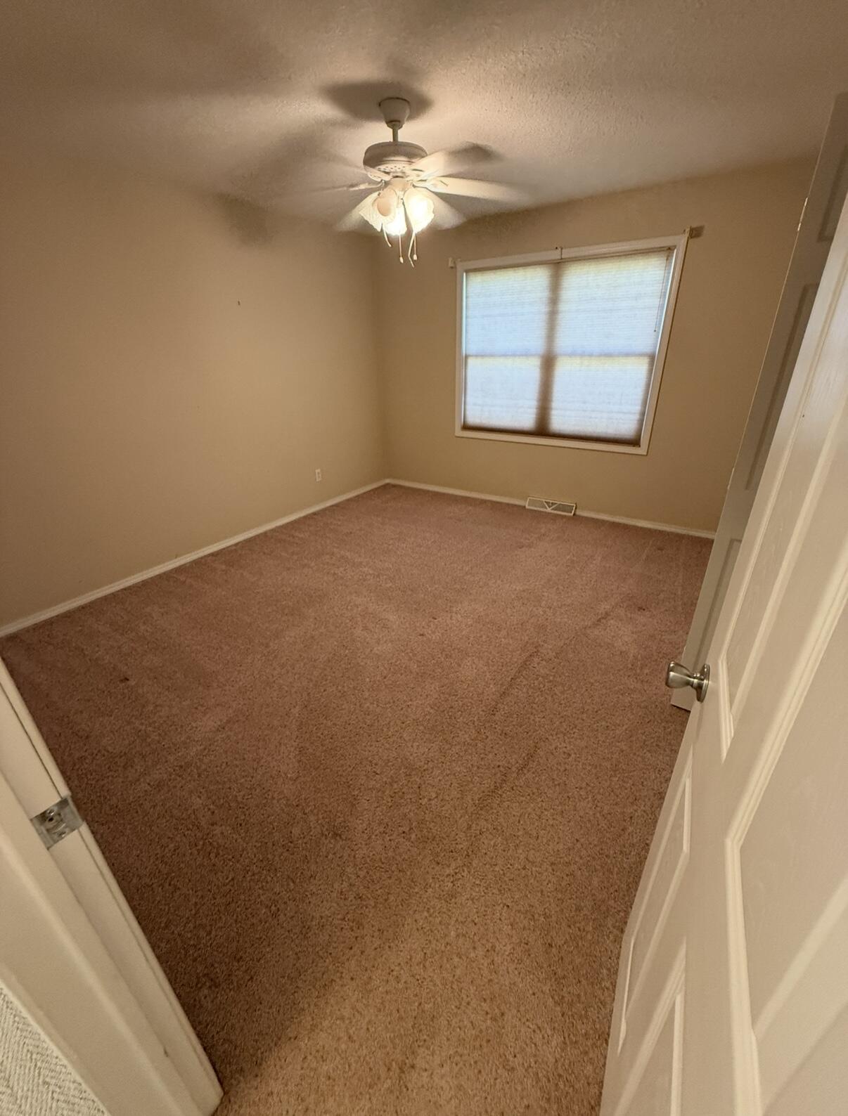 203 North Ellen Street Property Photo 18