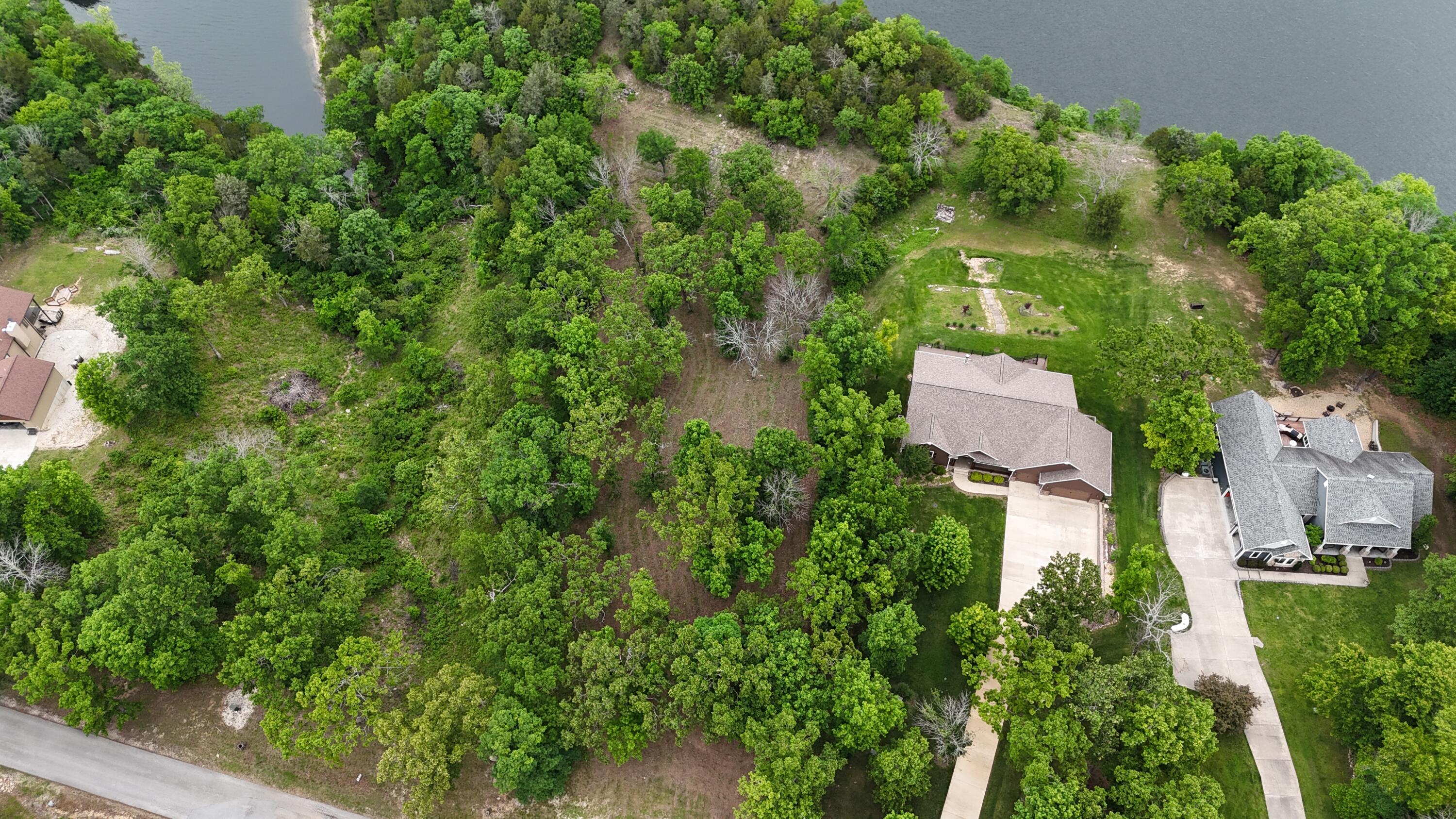 000 Eagles Point Lane Property Photo 9