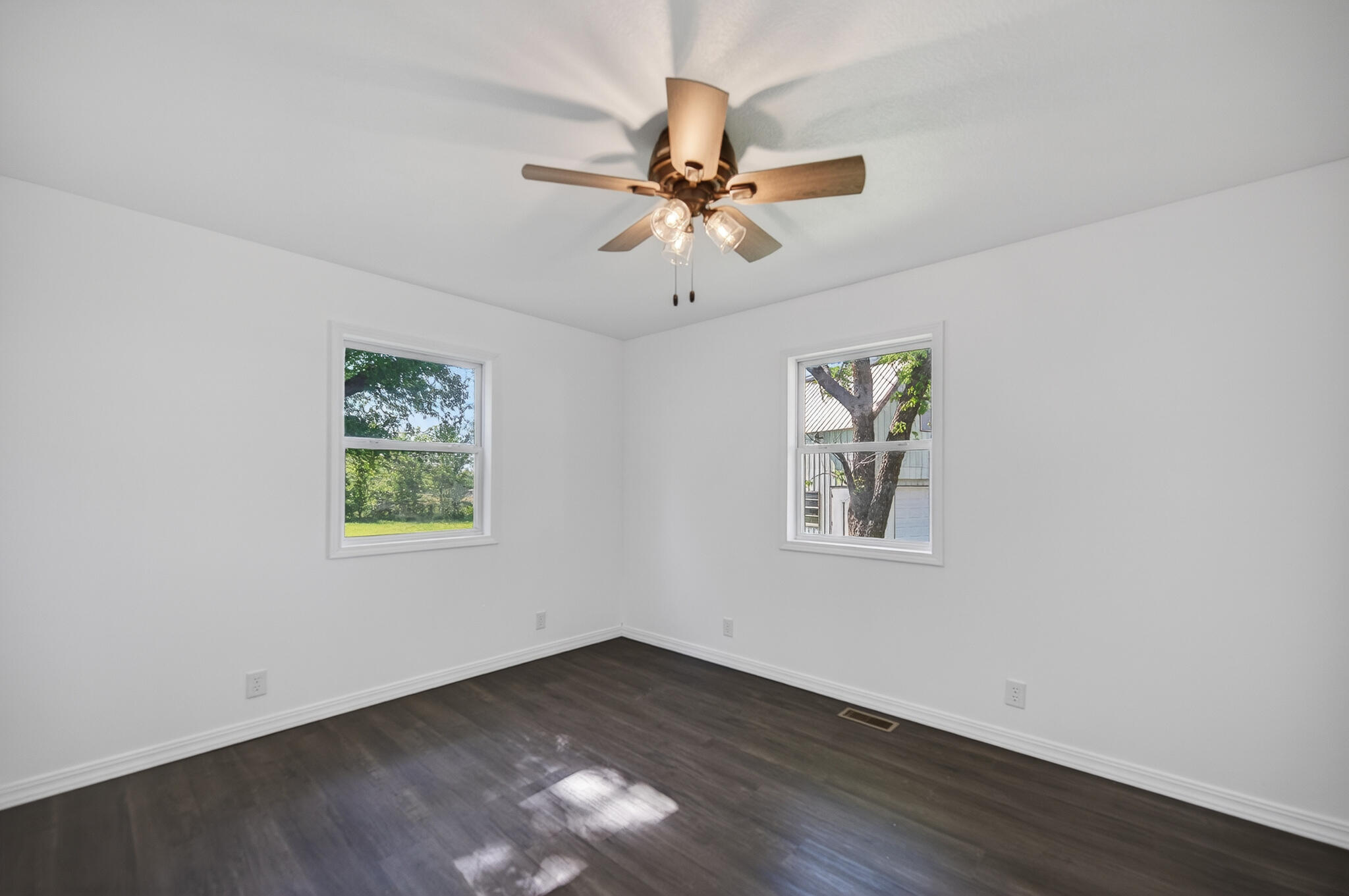 1501 State Highway Ab Property Photo 19