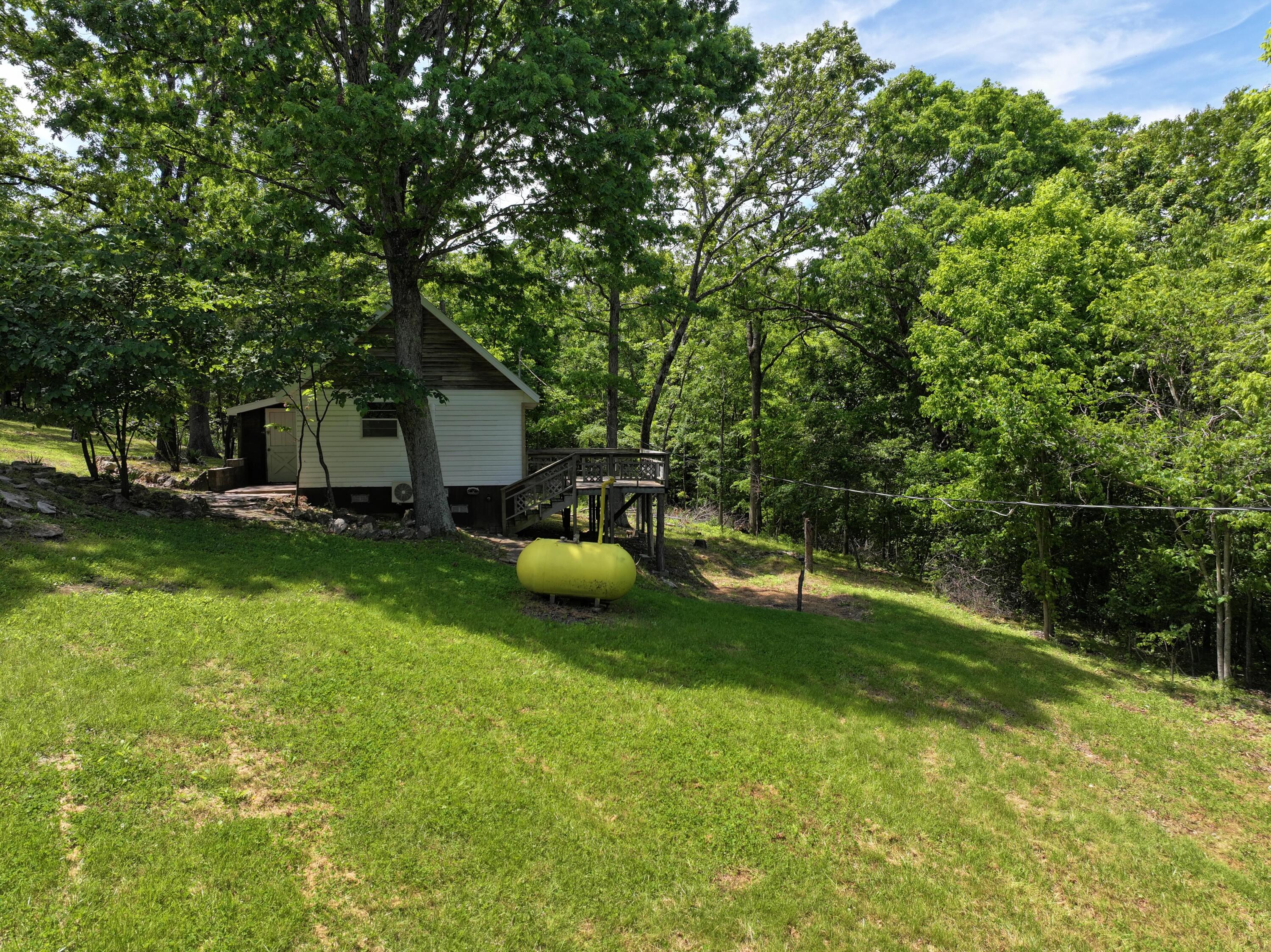 589 Hickory Lane Property Photo 10