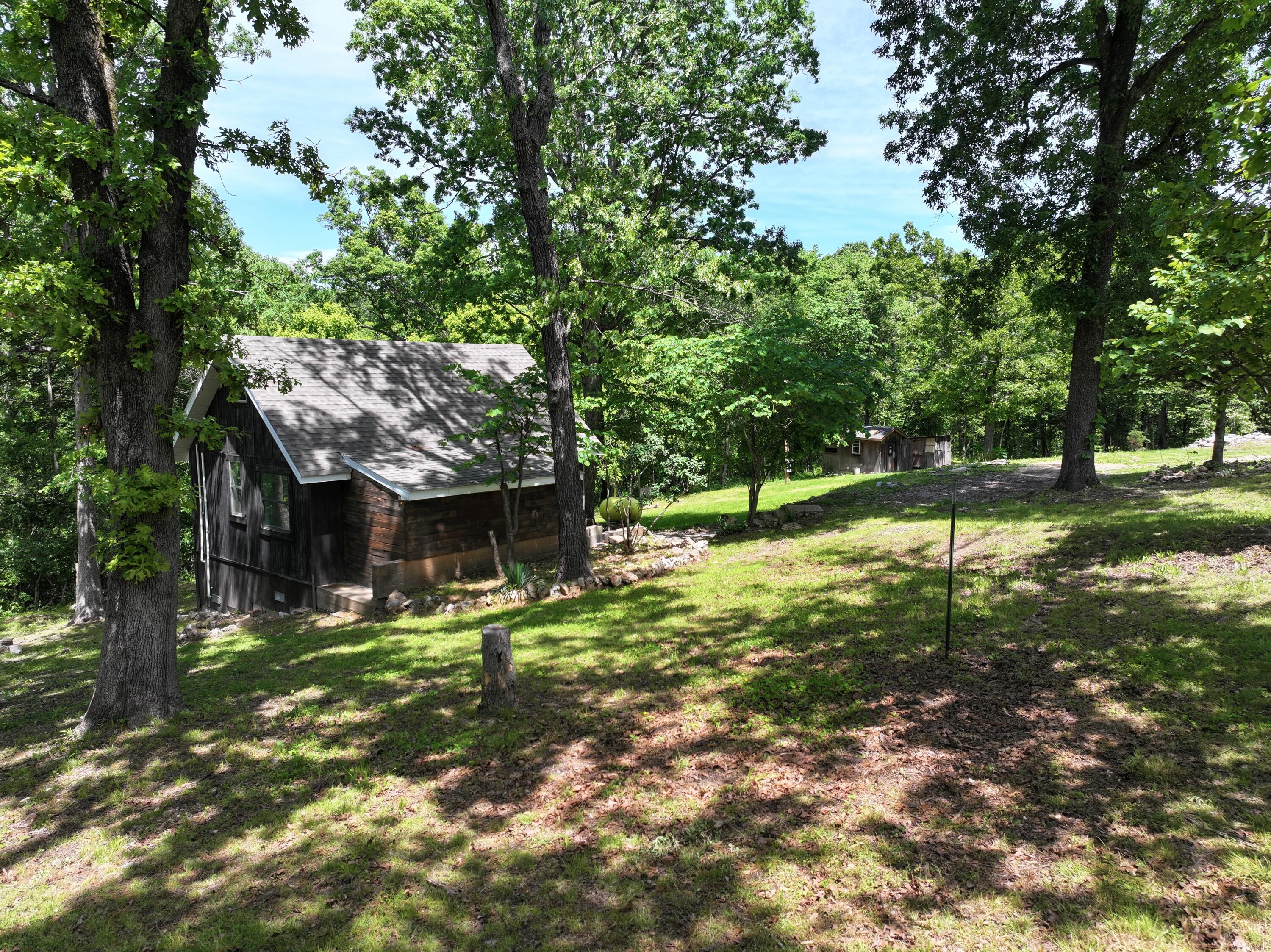 589 Hickory Lane Property Photo 11