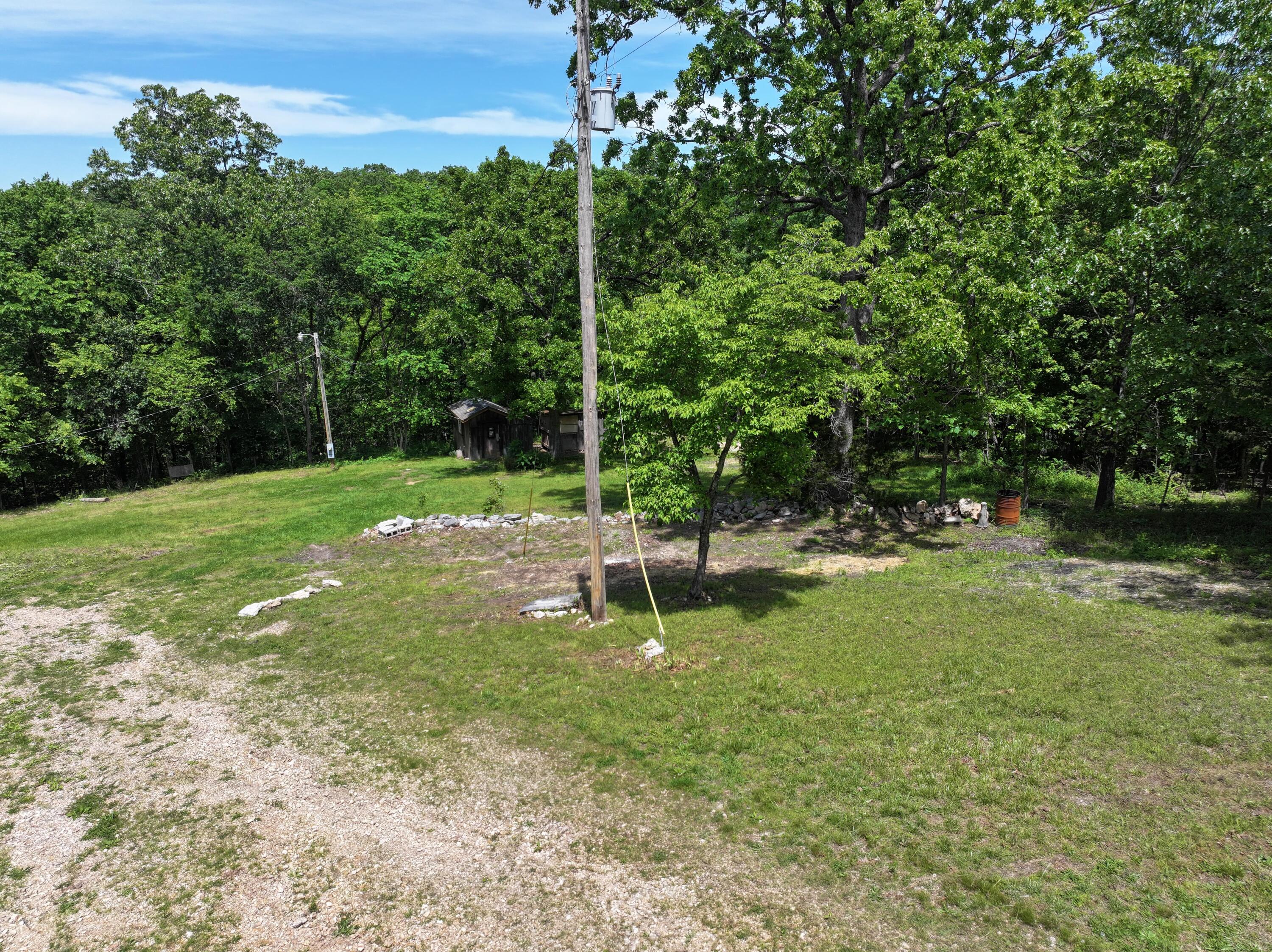 589 Hickory Lane Property Photo 16
