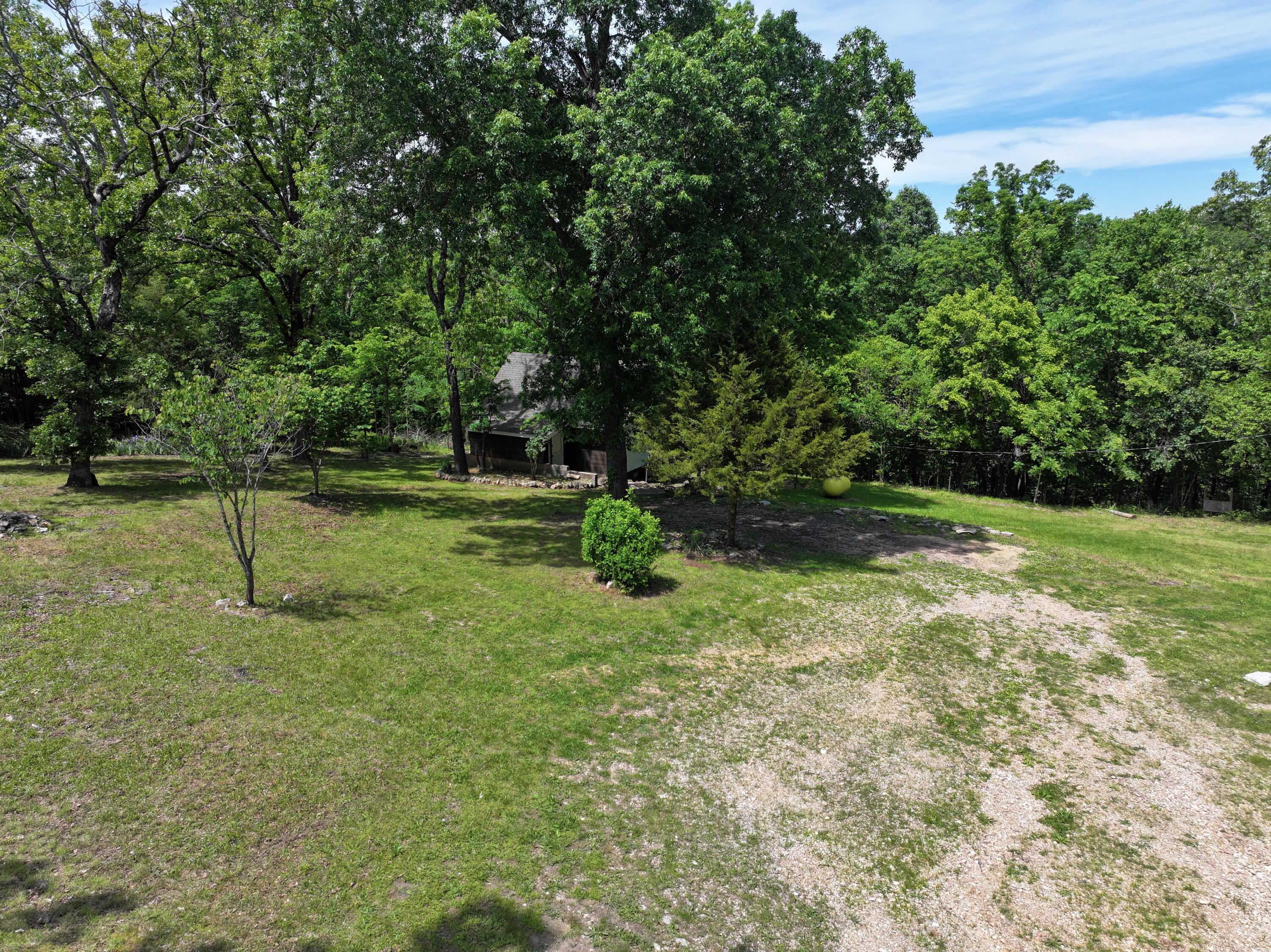 589 Hickory Lane Property Photo 17