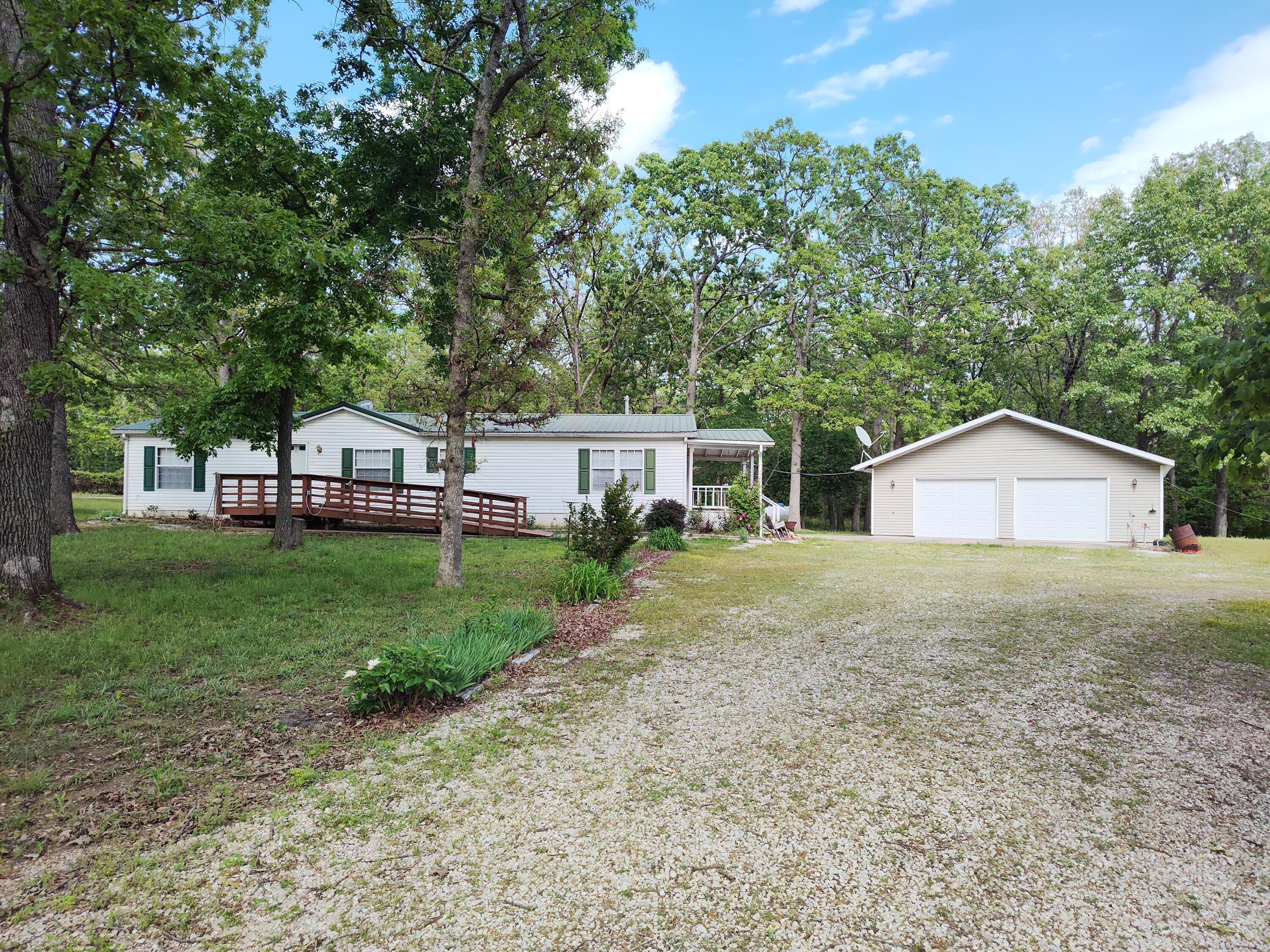 27949 County Road 275 Property Photo 1