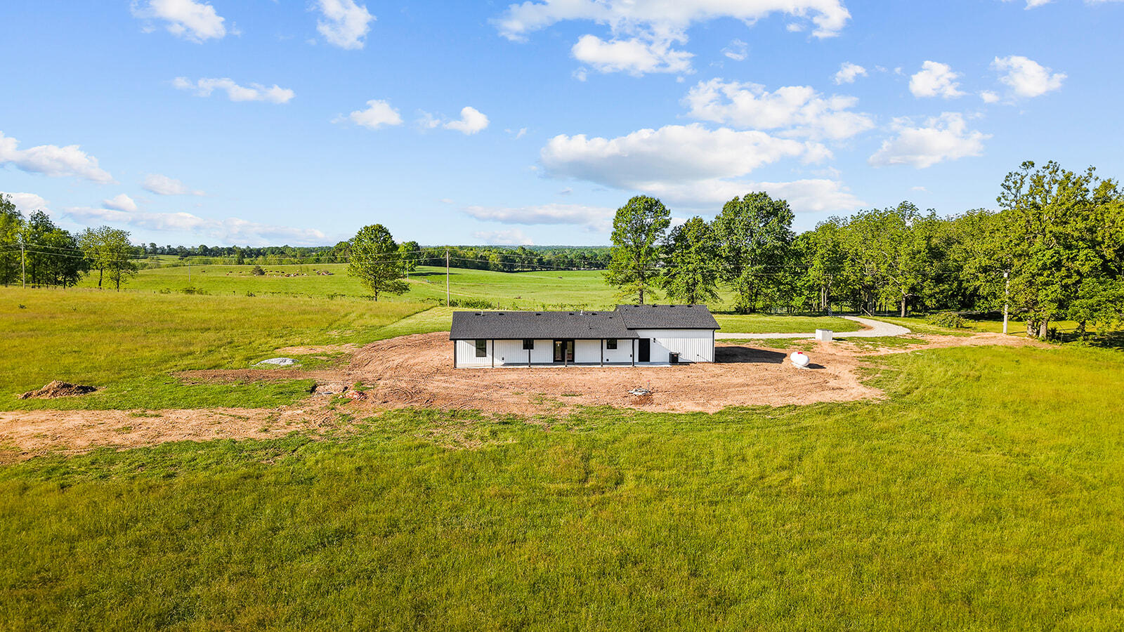 24672 Farm Road 2012 Property Photo 8