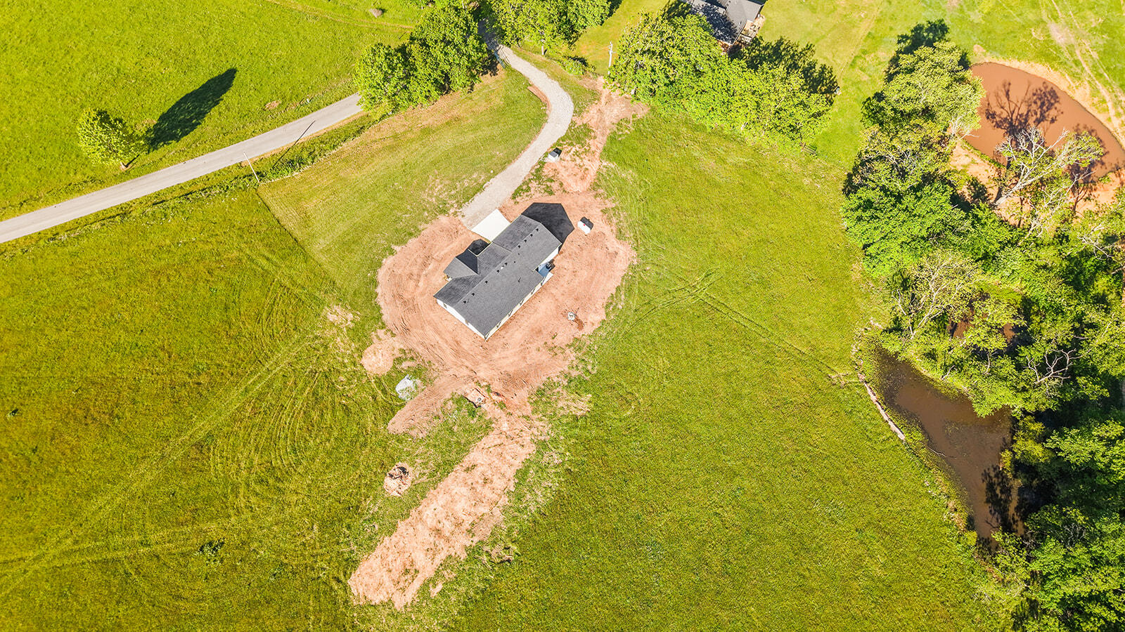 24672 Farm Road 2012 Property Photo 11