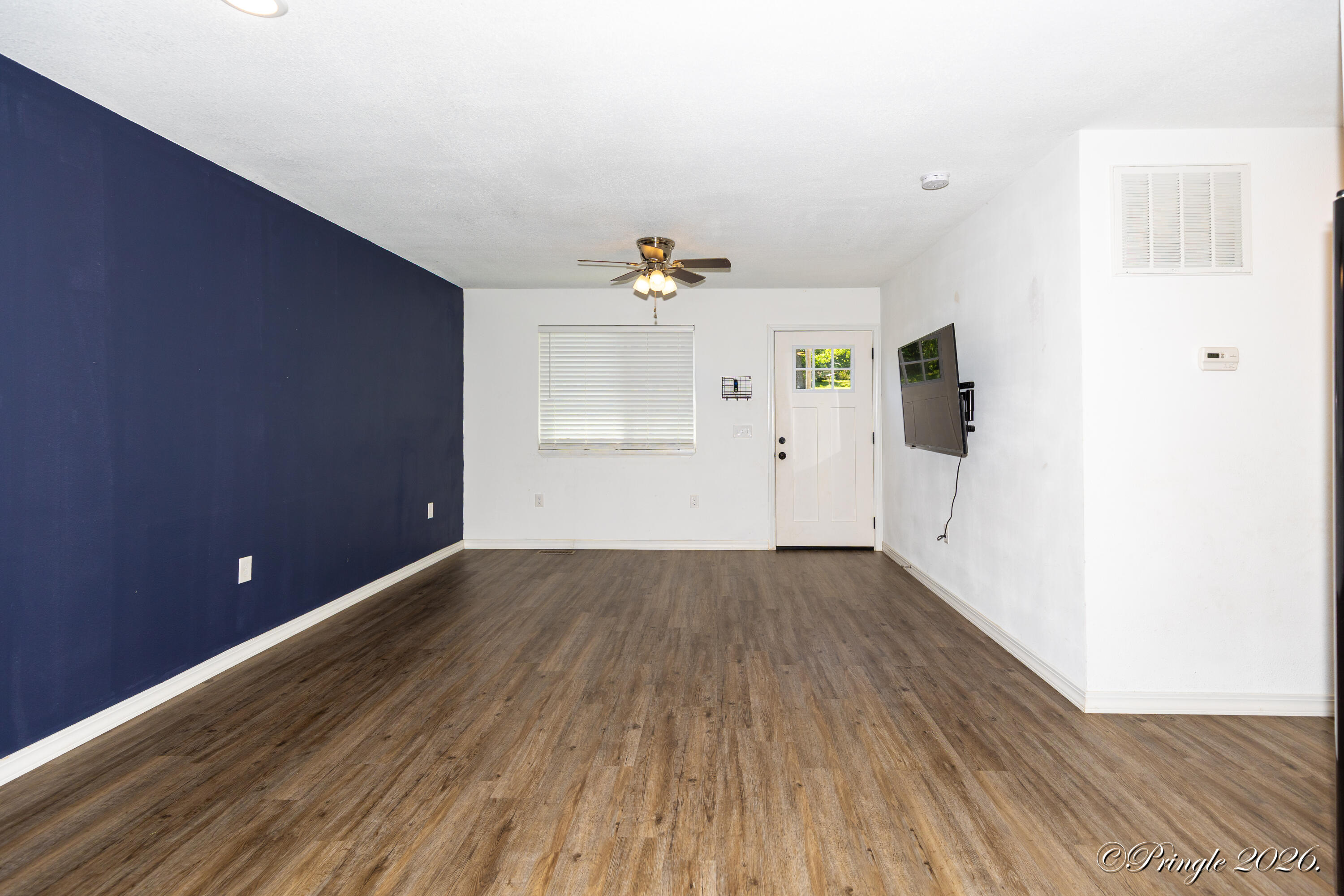 1110 Columbus Street Property Photo 3