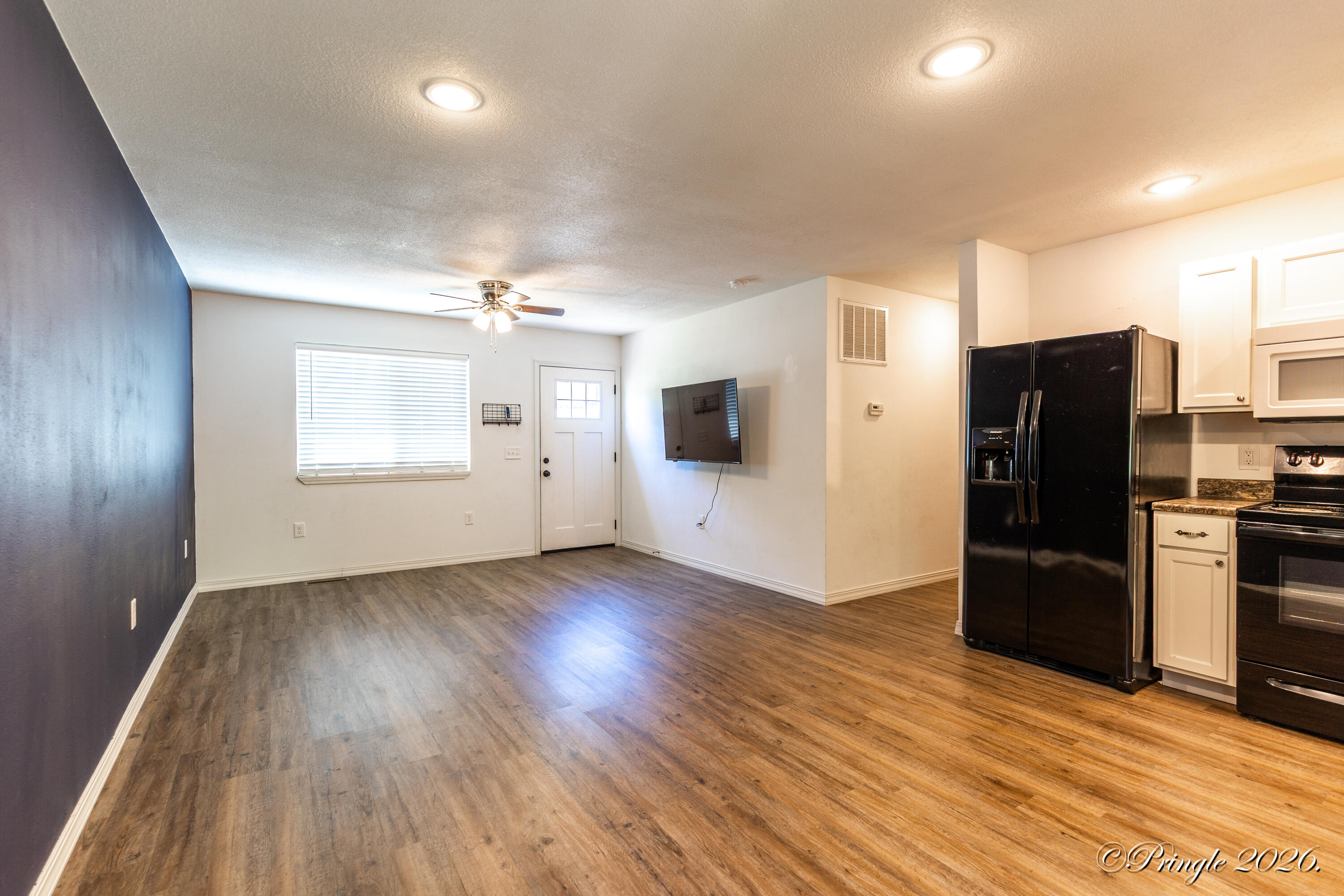 1110 Columbus Street Property Photo 4