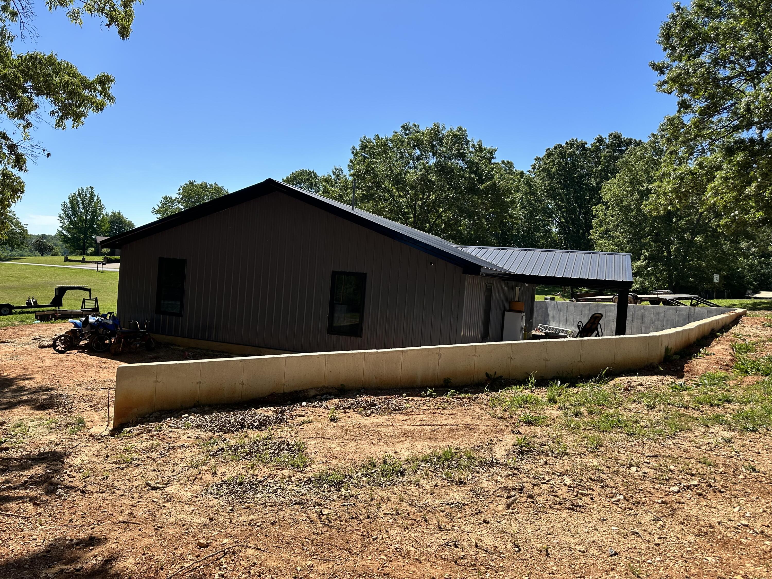 109 Tucker Creek Road Property Photo 4