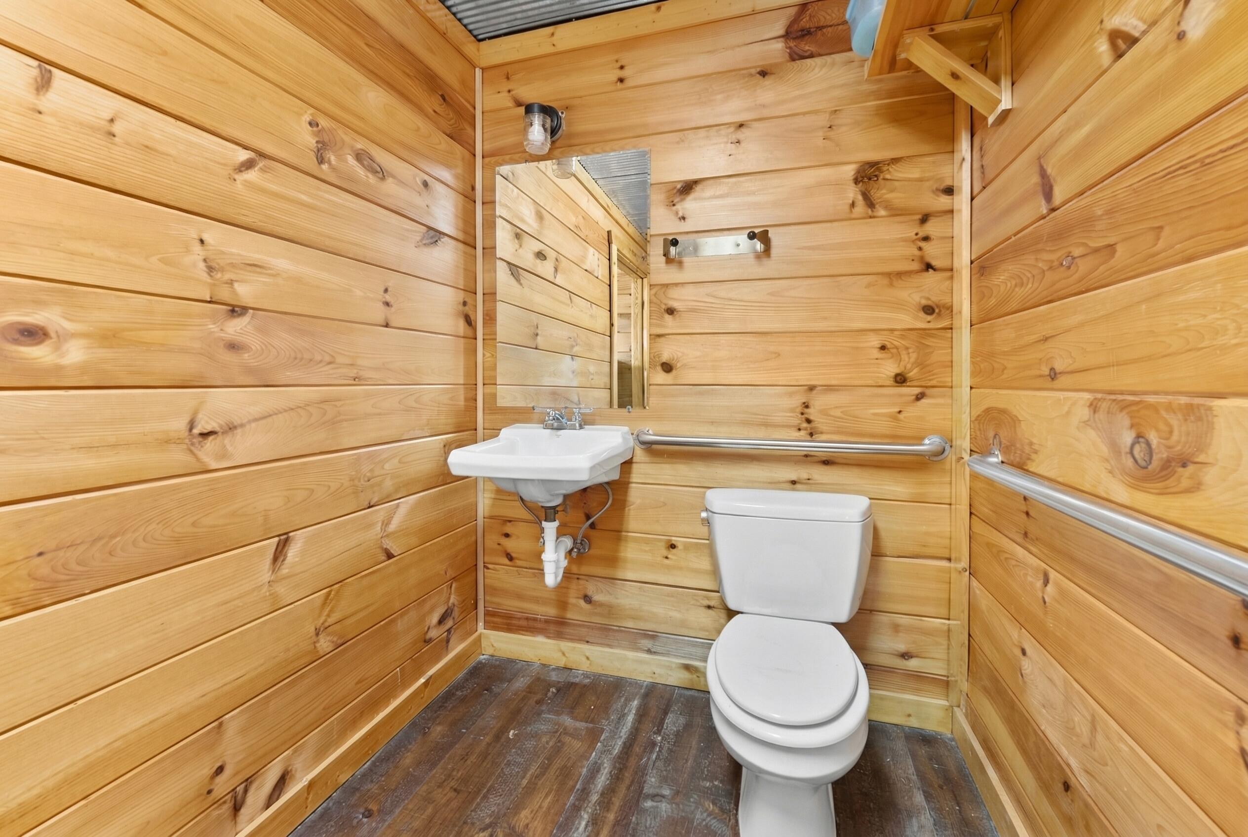 303 Washington Street Property Photo 63