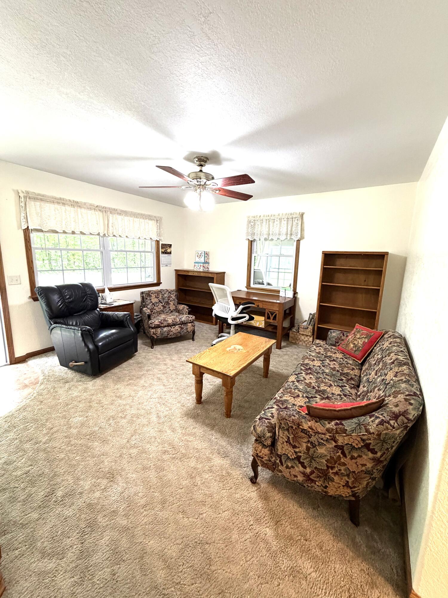 2864 Spring Valley Road Property Photo 3