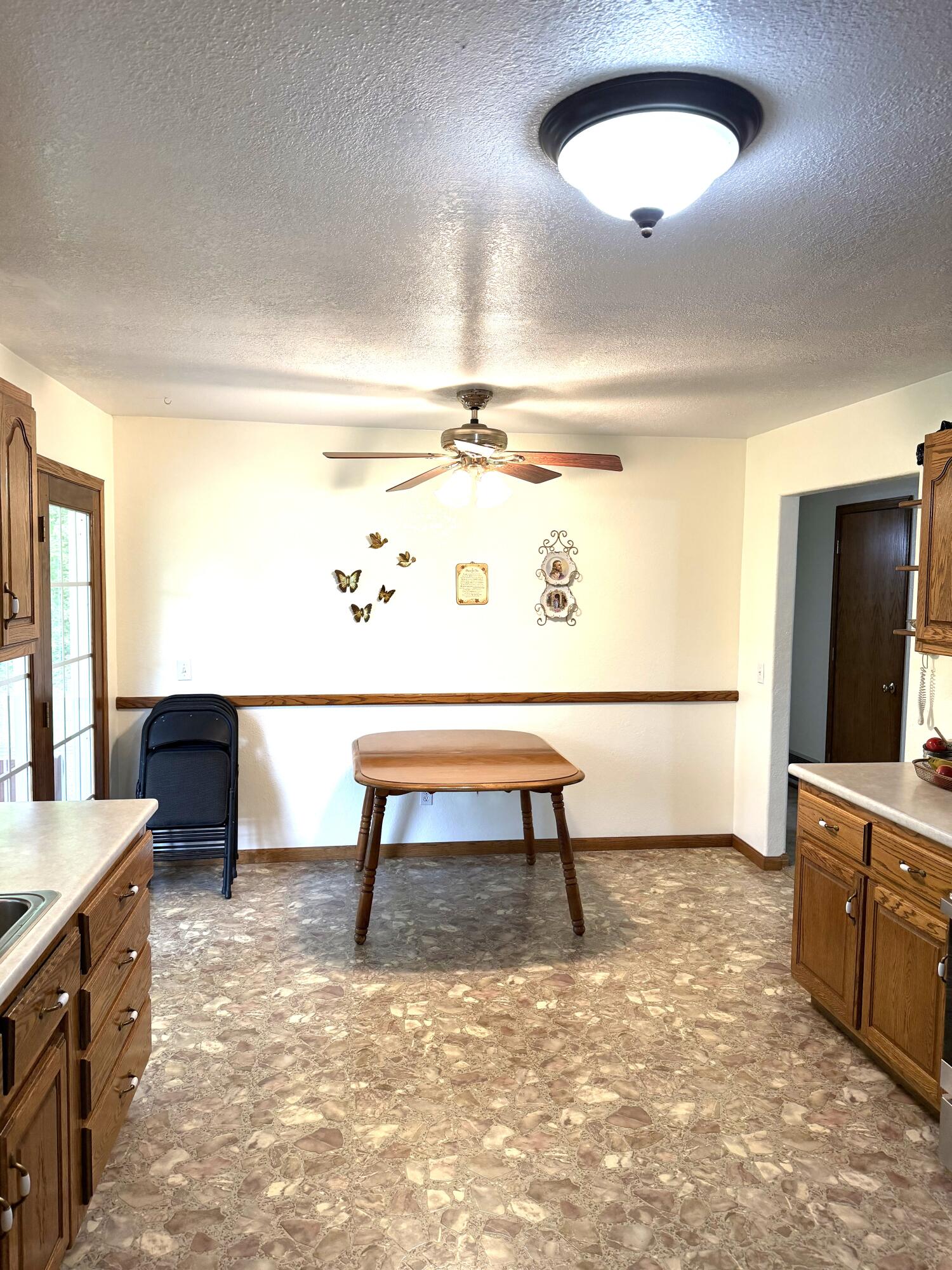 2864 Spring Valley Road Property Photo 5