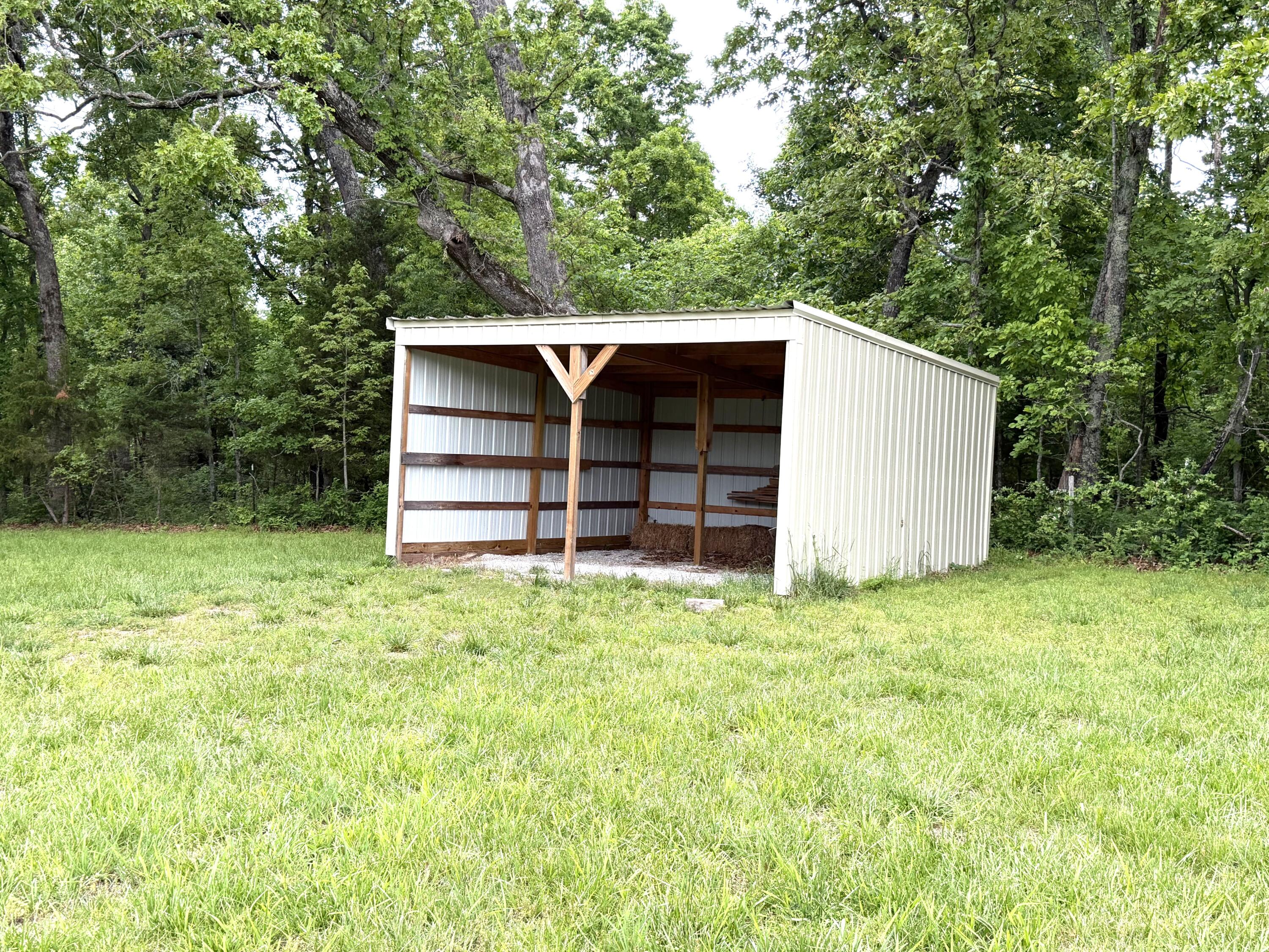 2864 Spring Valley Road Property Photo 29