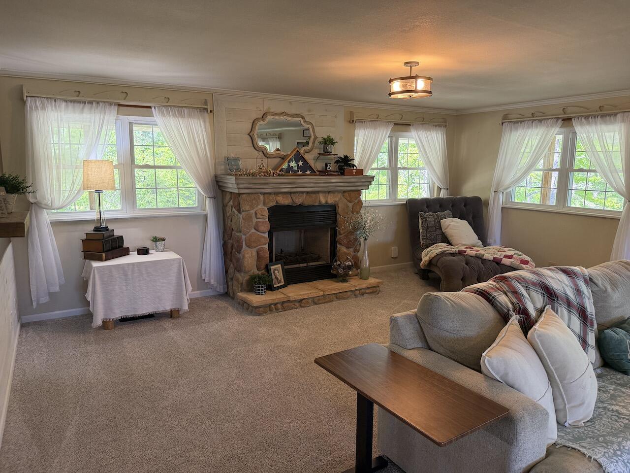 475 Whippet Drive Property Photo 8