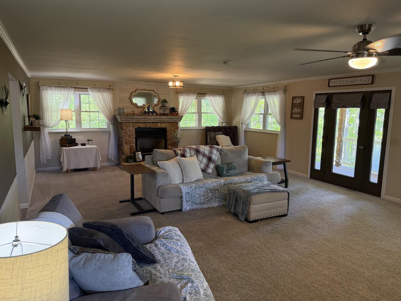 475 Whippet Drive Property Photo 9