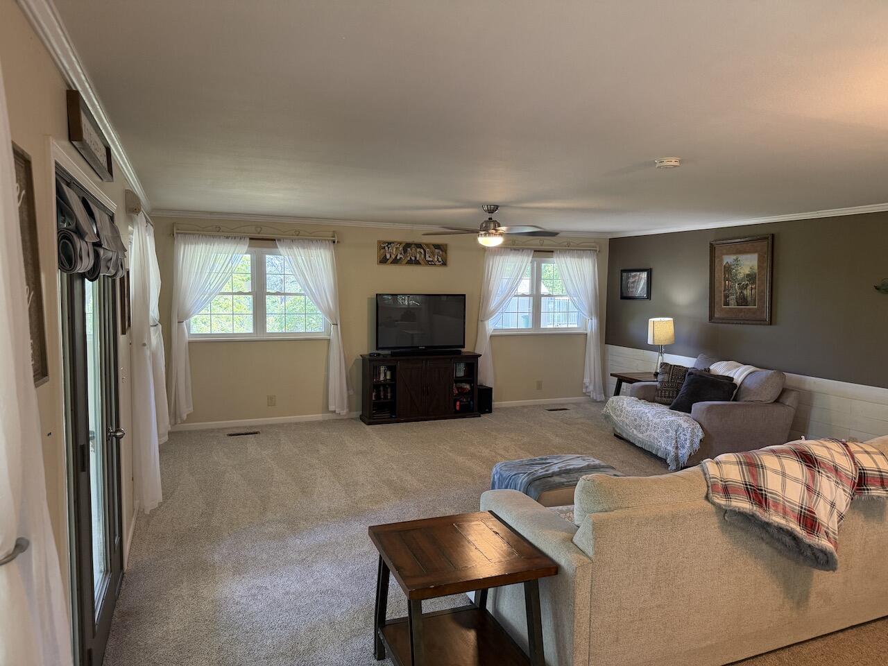475 Whippet Drive Property Photo 10