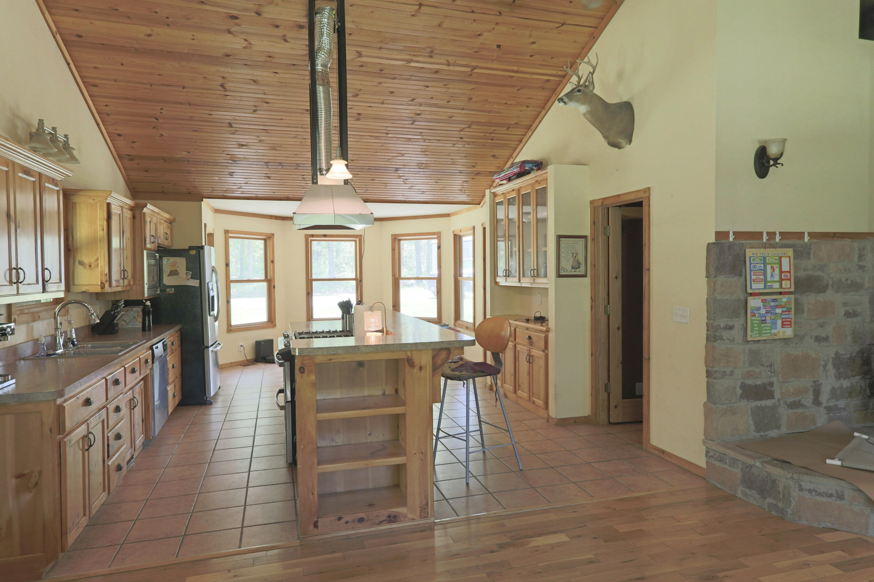 324 Temple Hill Drive Property Photo 7