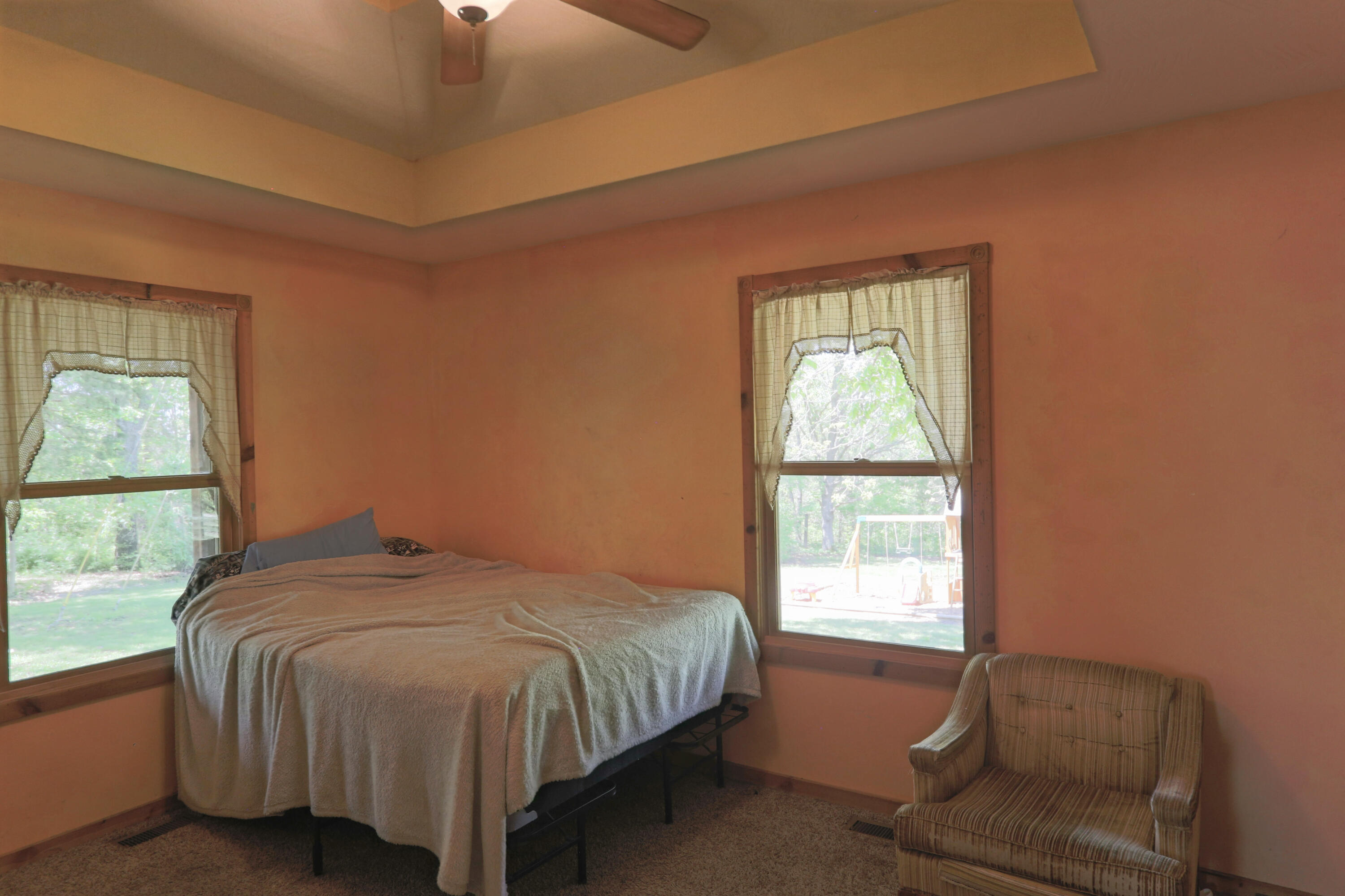 324 Temple Hill Drive Property Photo 16