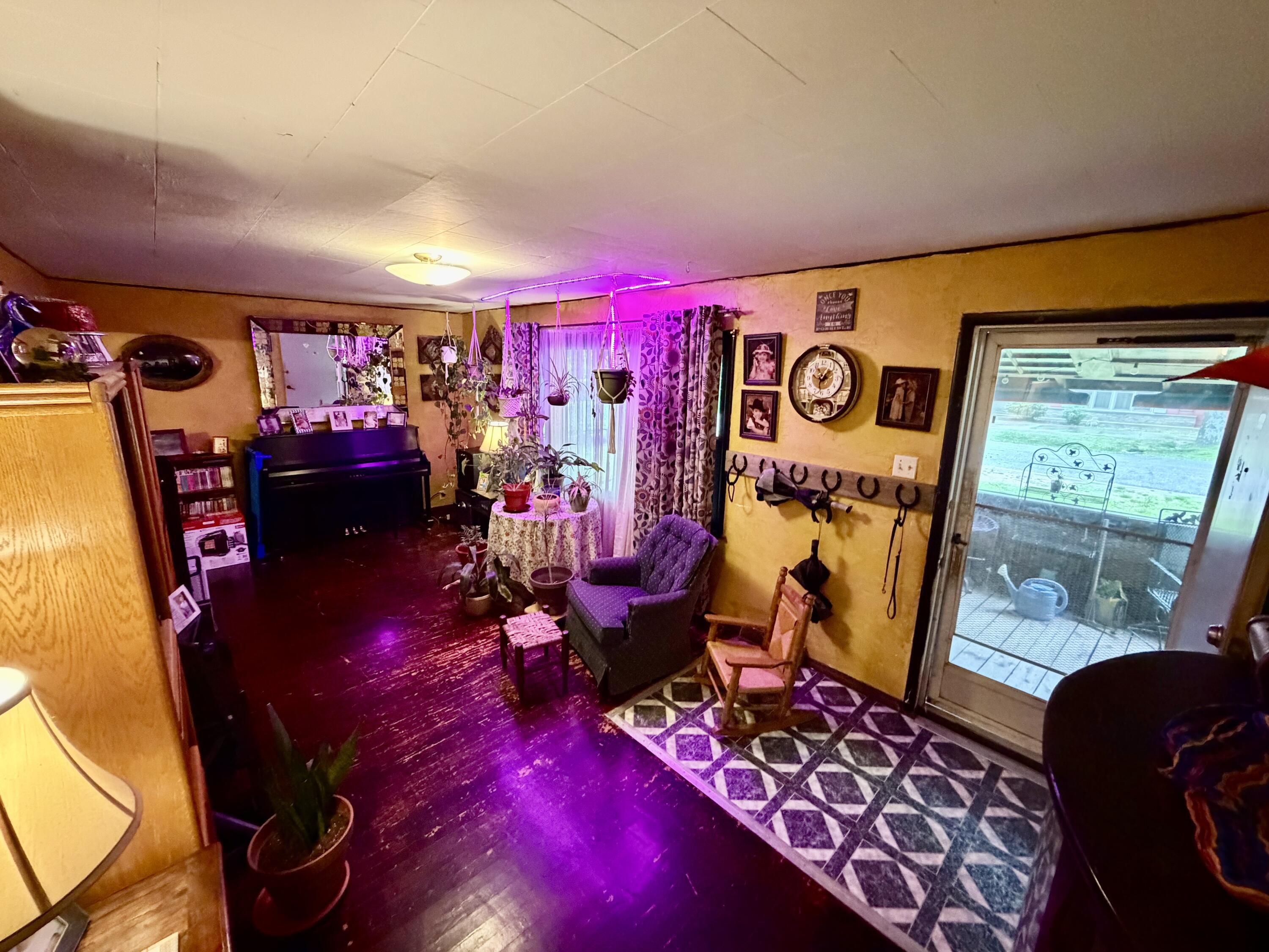 8286 Lockman Street Property Photo 3