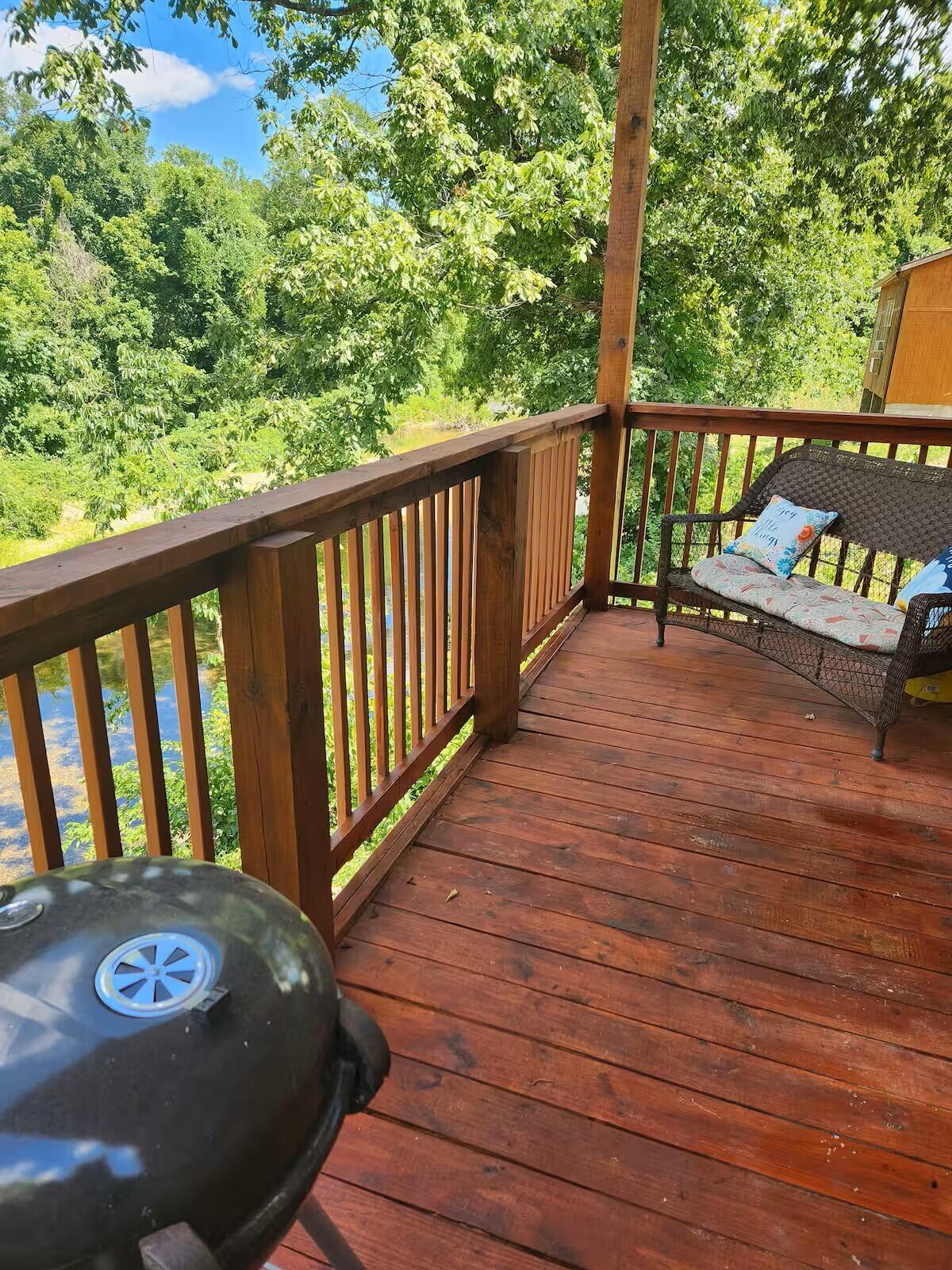 214 South Cliffside Drive Property Photo 12
