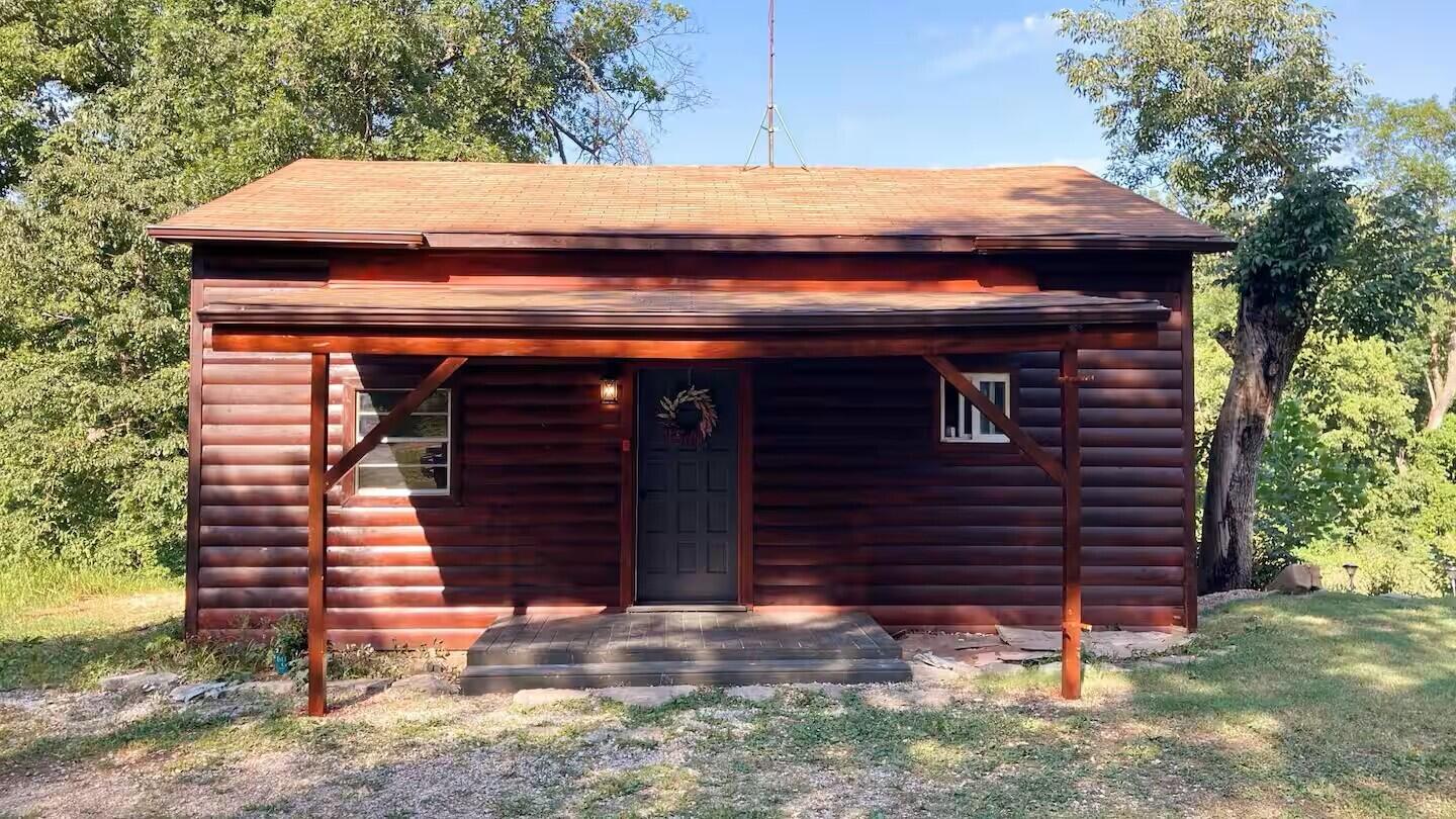 214 South Cliffside Drive Property Photo 39