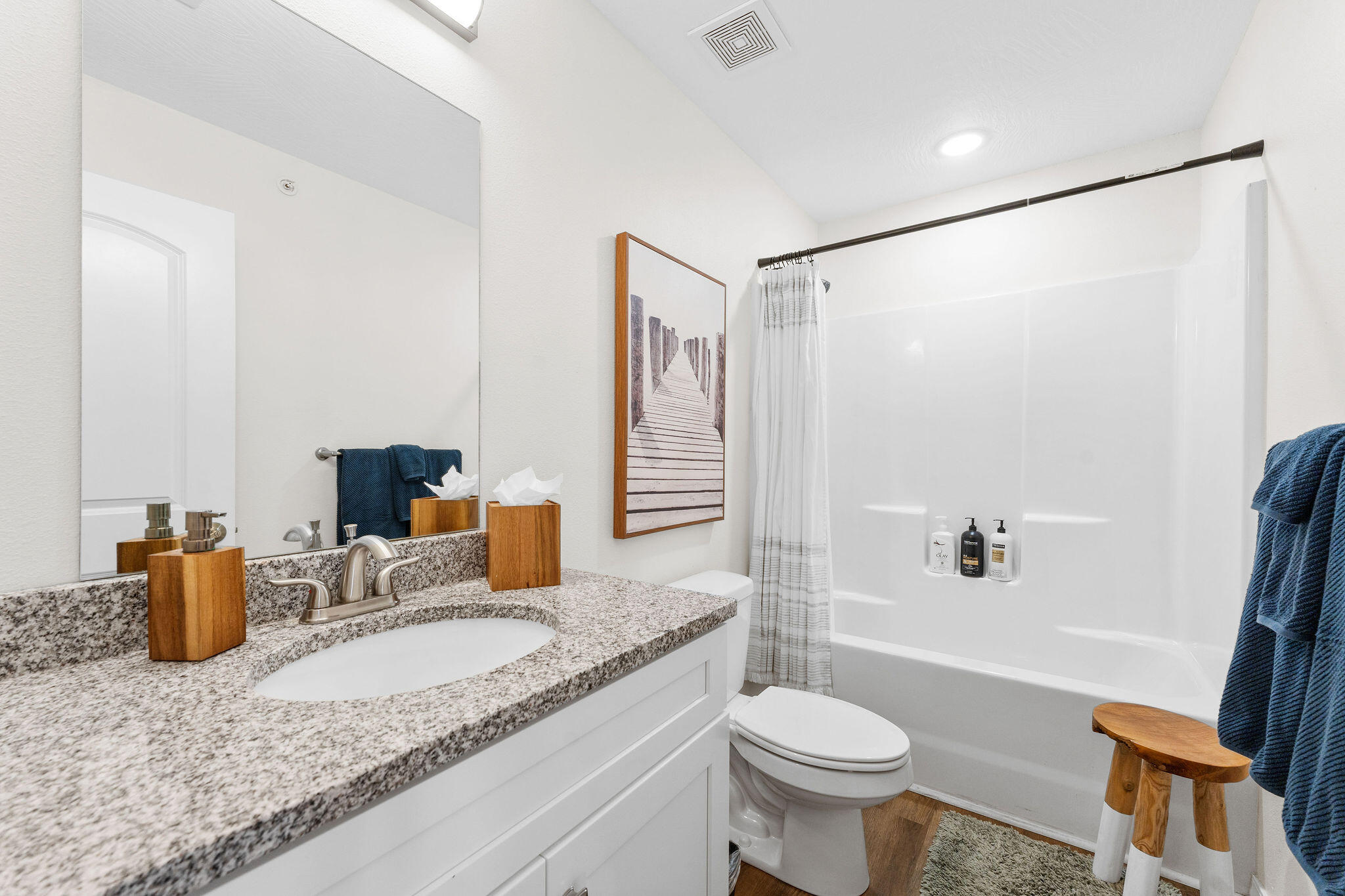 3111 South Vineyards Terrace Unit 6 Property Photo 25