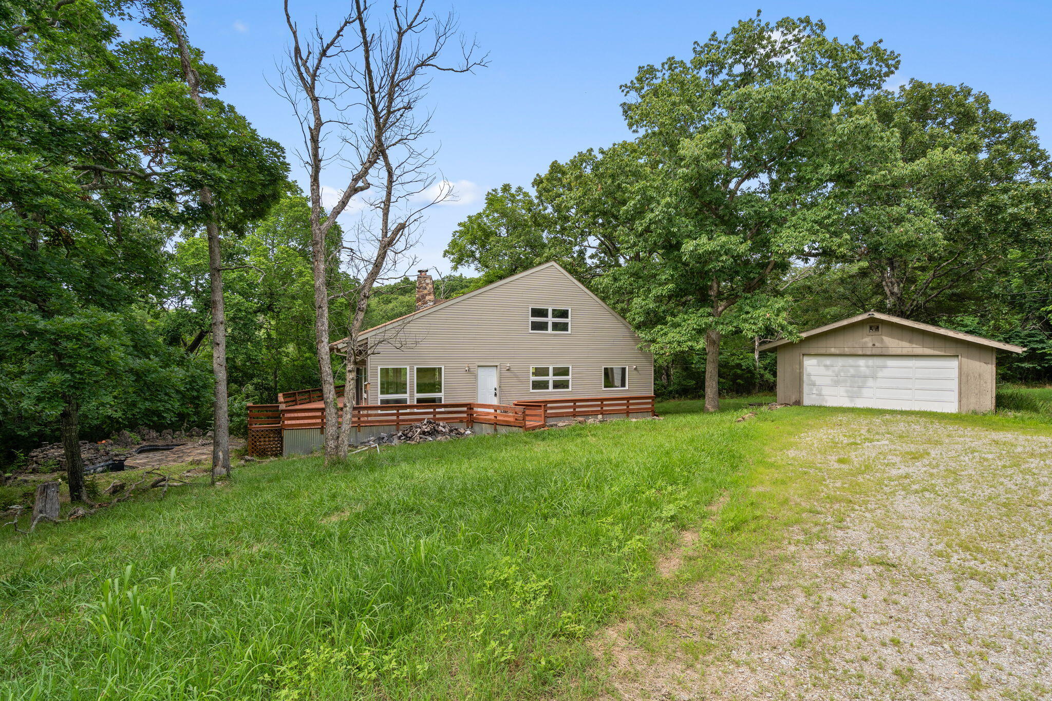 42 White Eagle Lane Property Photo 9