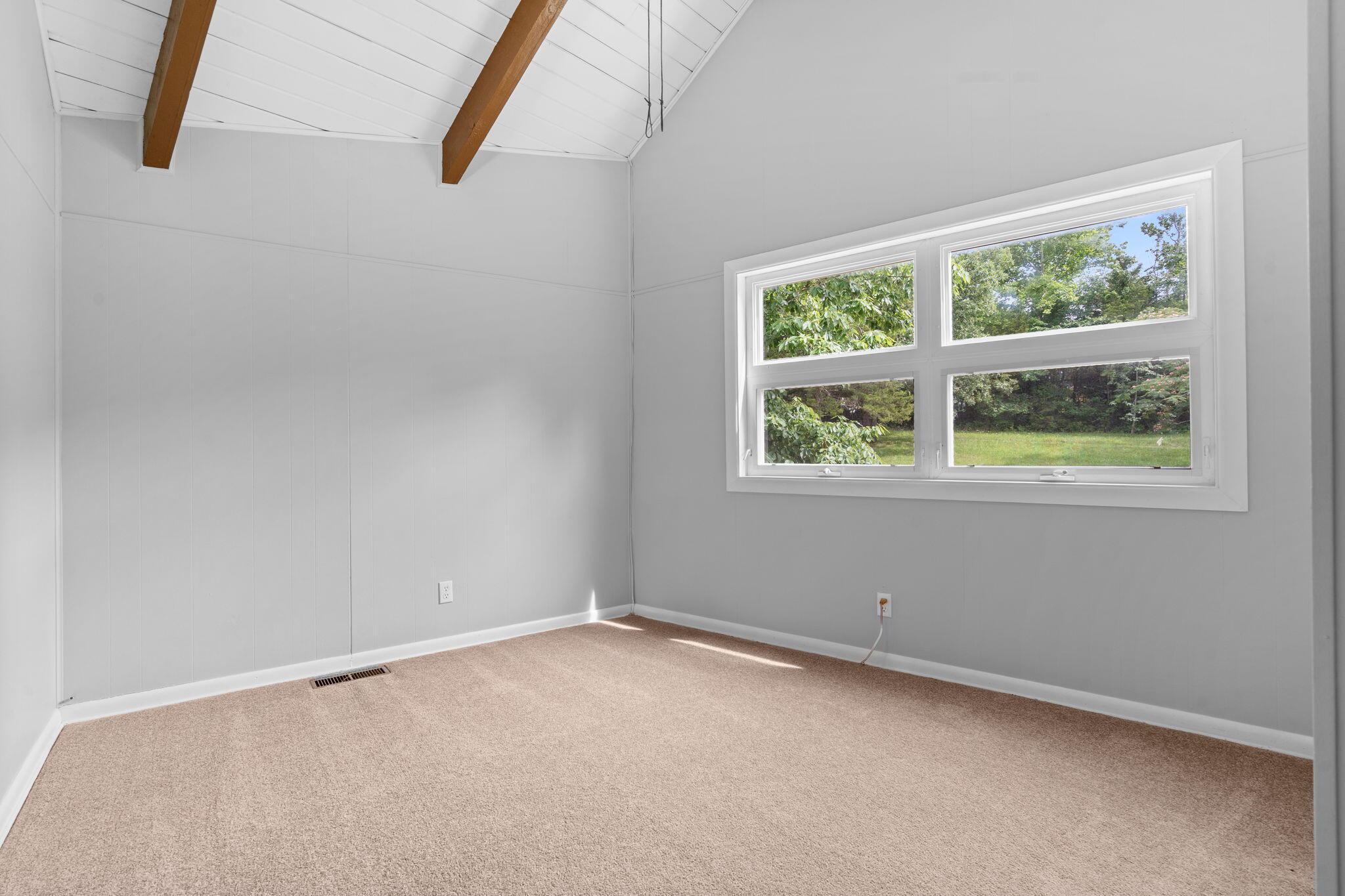 42 White Eagle Lane Property Photo 33
